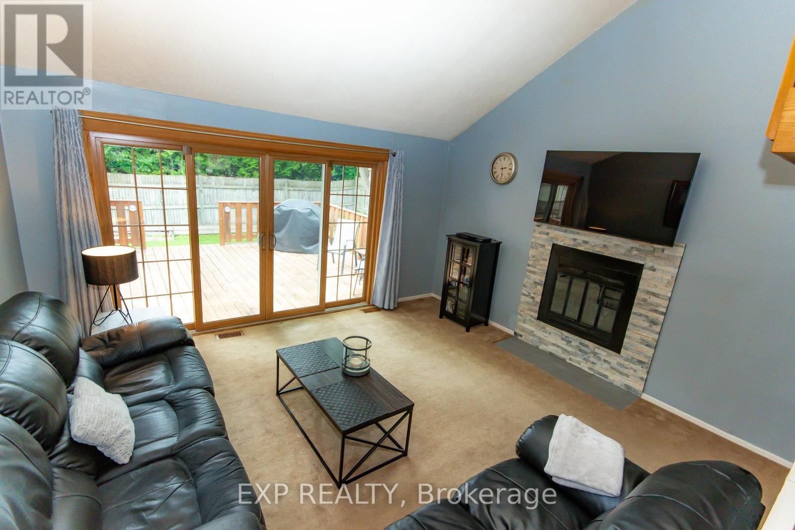 












1576 ST GEORGES STREET

,
Ottawa,




Ontario
K1E2M9

