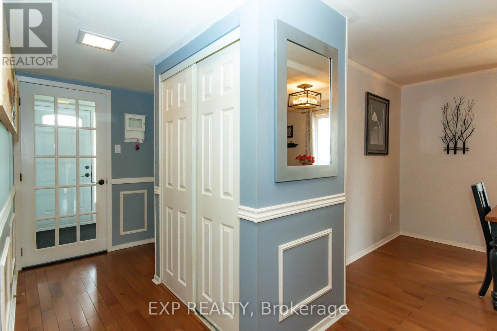 












1576 ST GEORGES STREET

,
Ottawa,




Ontario
K1E2M9

