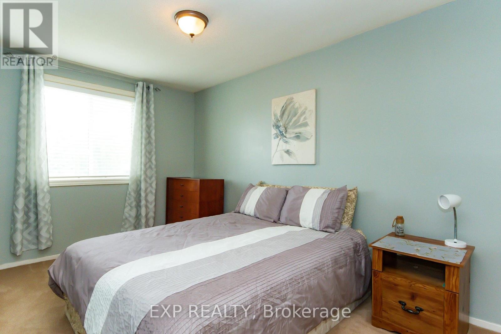 












1576 ST GEORGES STREET

,
Ottawa,




Ontario
K1E2M9

