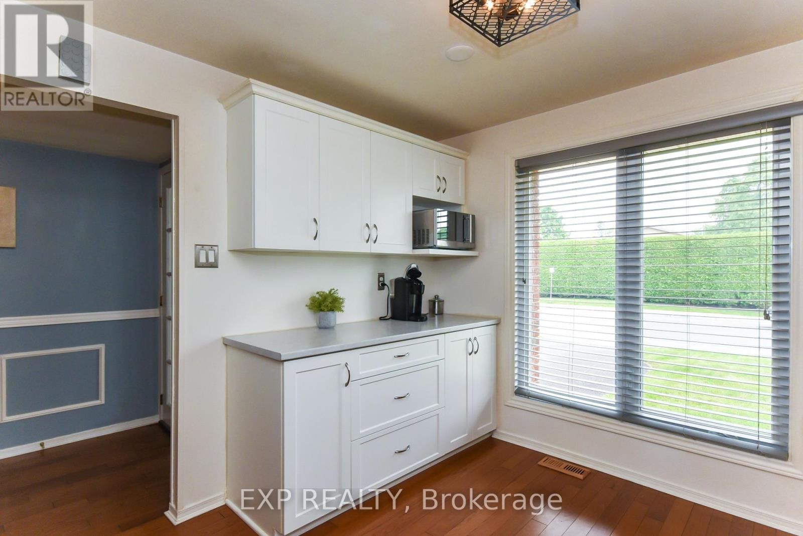 












1576 ST GEORGES STREET

,
Ottawa,




Ontario
K1E2M9

