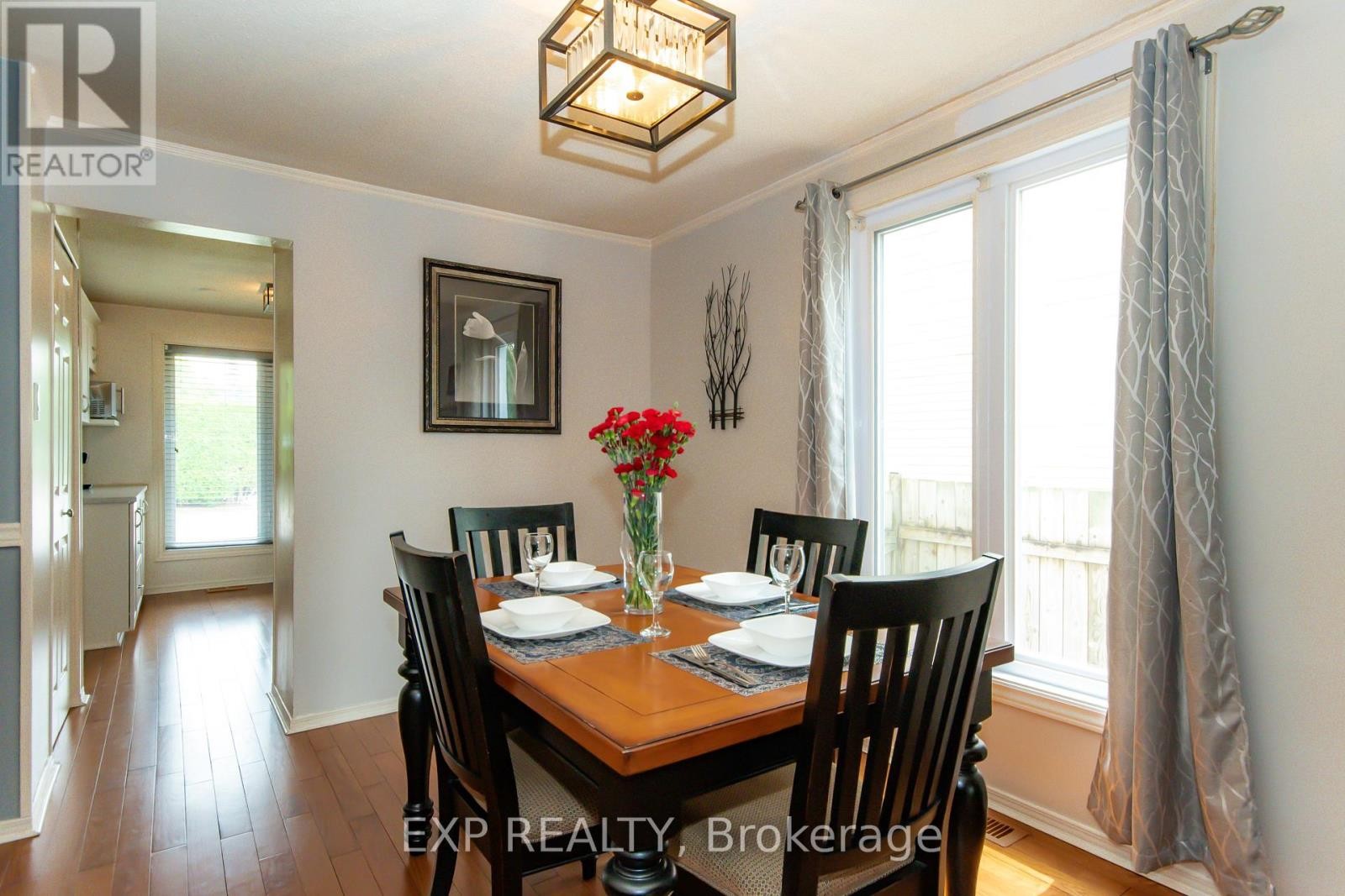 












1576 ST GEORGES STREET

,
Ottawa,




Ontario
K1E2M9

