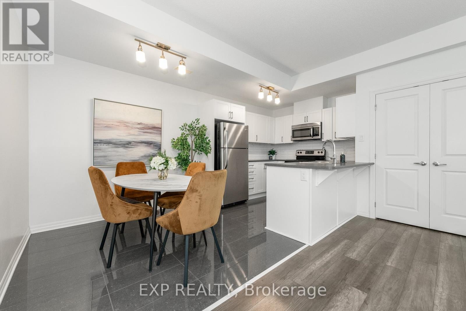 












321 BIG SKY PRIVATE

,
Ottawa,




Ontario
K1T0M8

