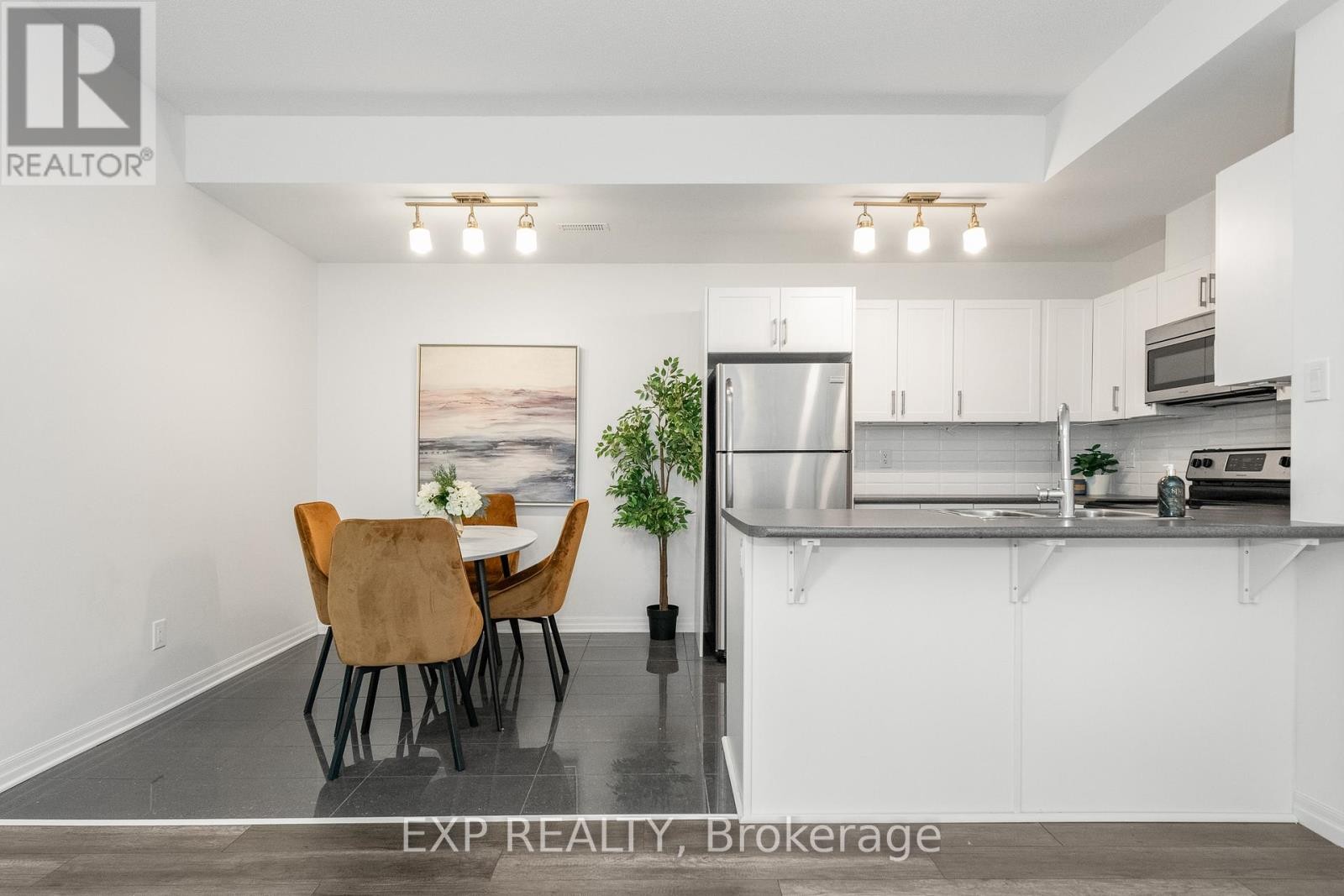 












321 BIG SKY PRIVATE

,
Ottawa,




Ontario
K1T0M8

