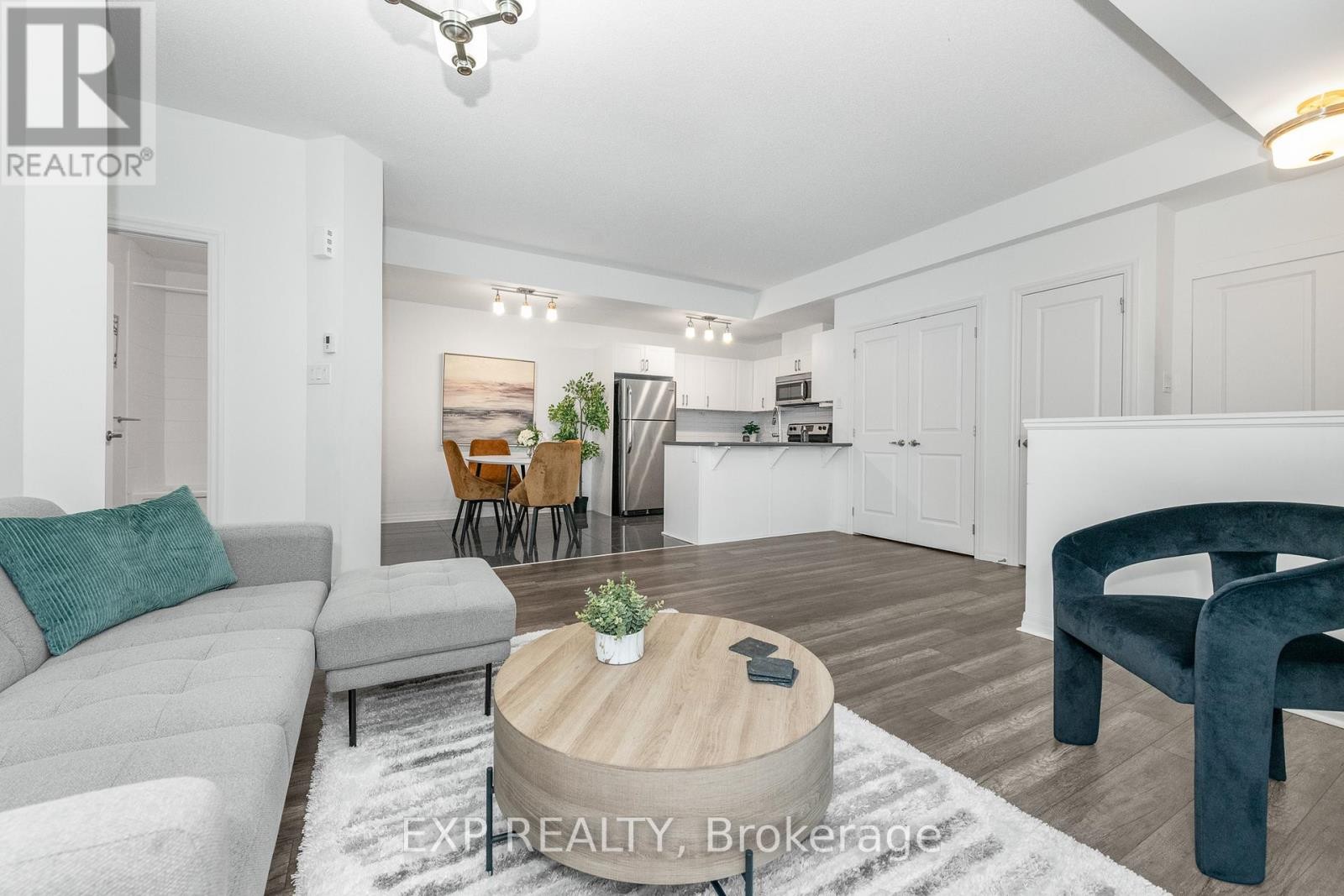 












321 BIG SKY PRIVATE

,
Ottawa,




Ontario
K1T0M8

