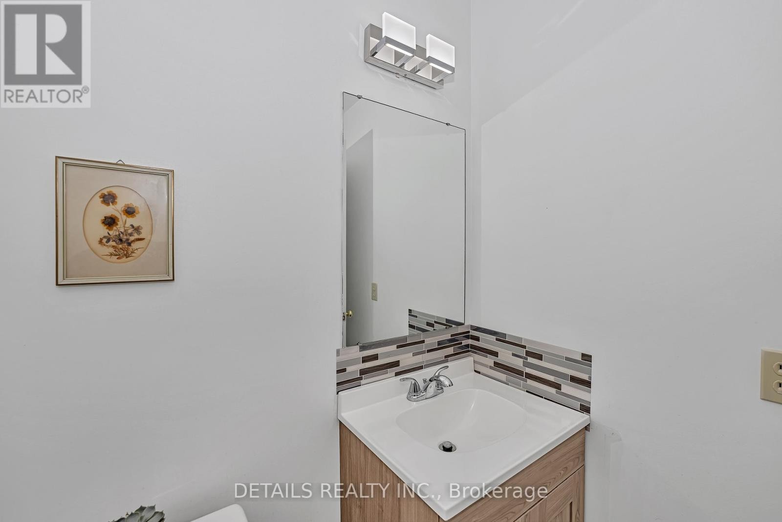












1020 AMBLESIDE CRESCENT S

,
Kingston (North of Taylor-Kidd Blvd),




Ontario
K7P2B3


