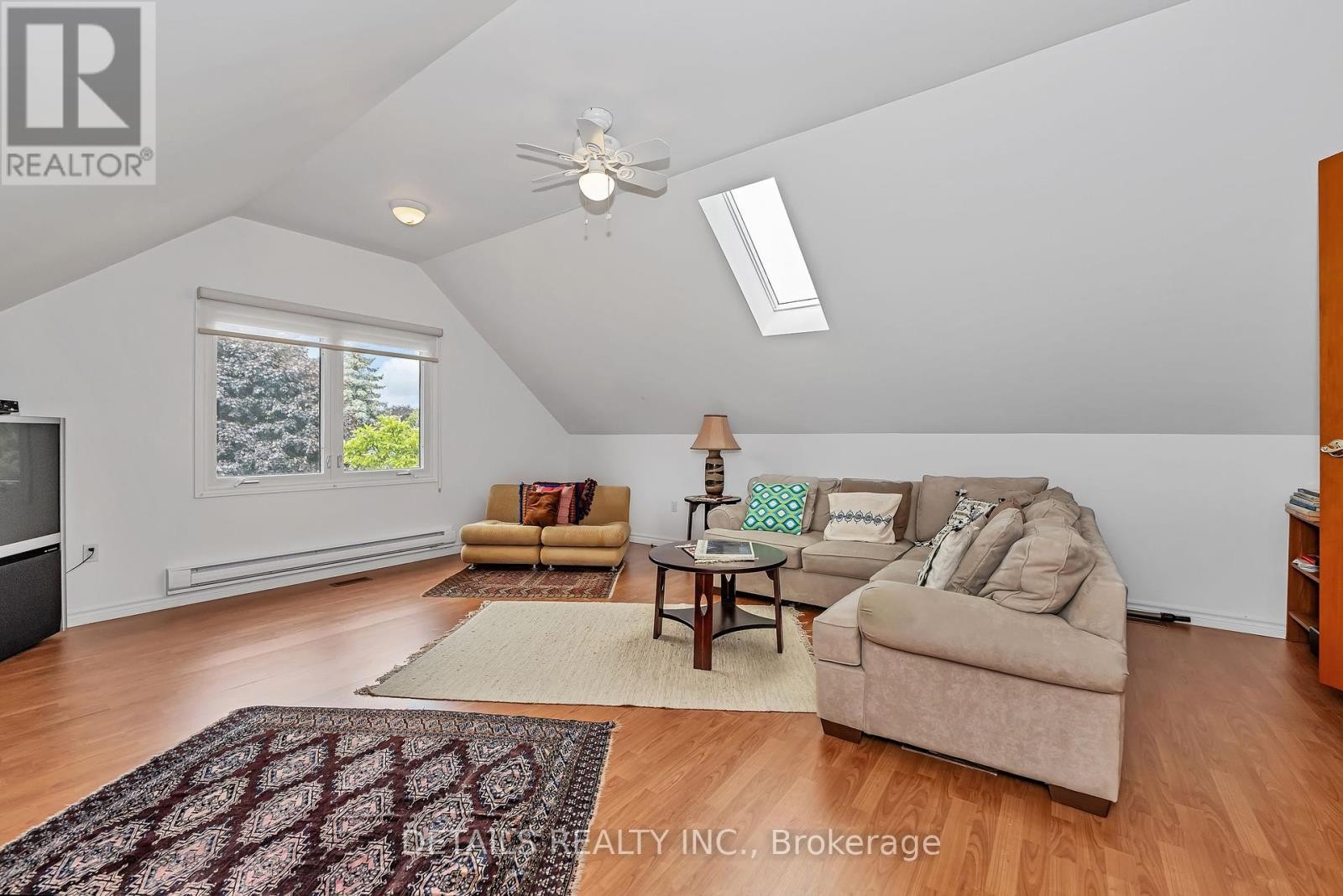 












1020 AMBLESIDE CRESCENT S

,
Kingston (North of Taylor-Kidd Blvd),




Ontario
K7P2B3

