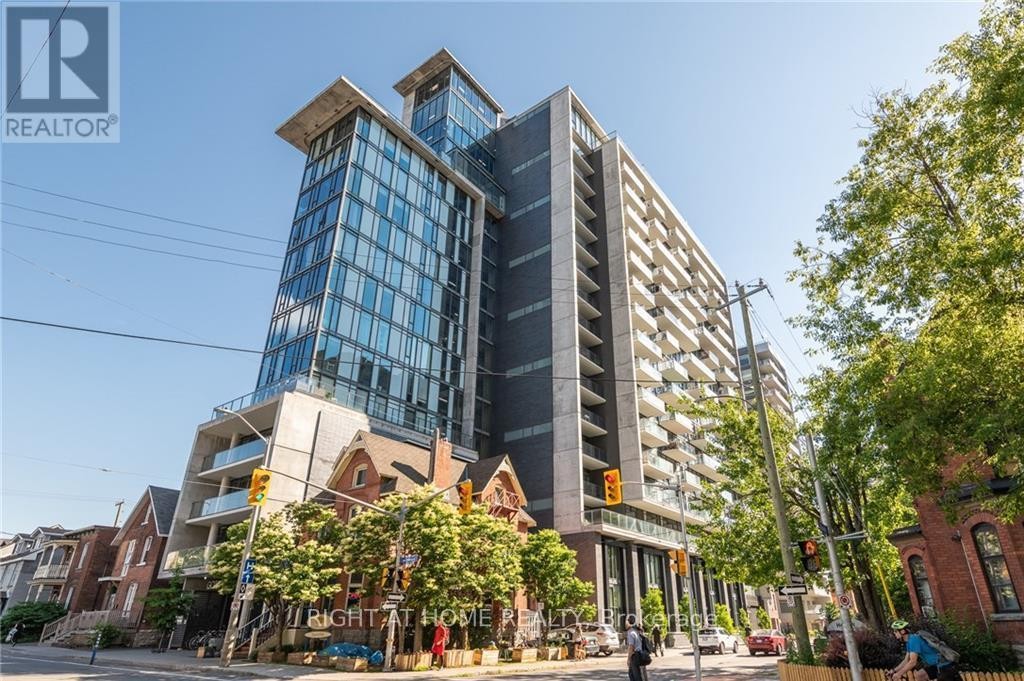 












1215 - 224 LYON STREET

,
Ottawa,




Ontario
K1R0C1

