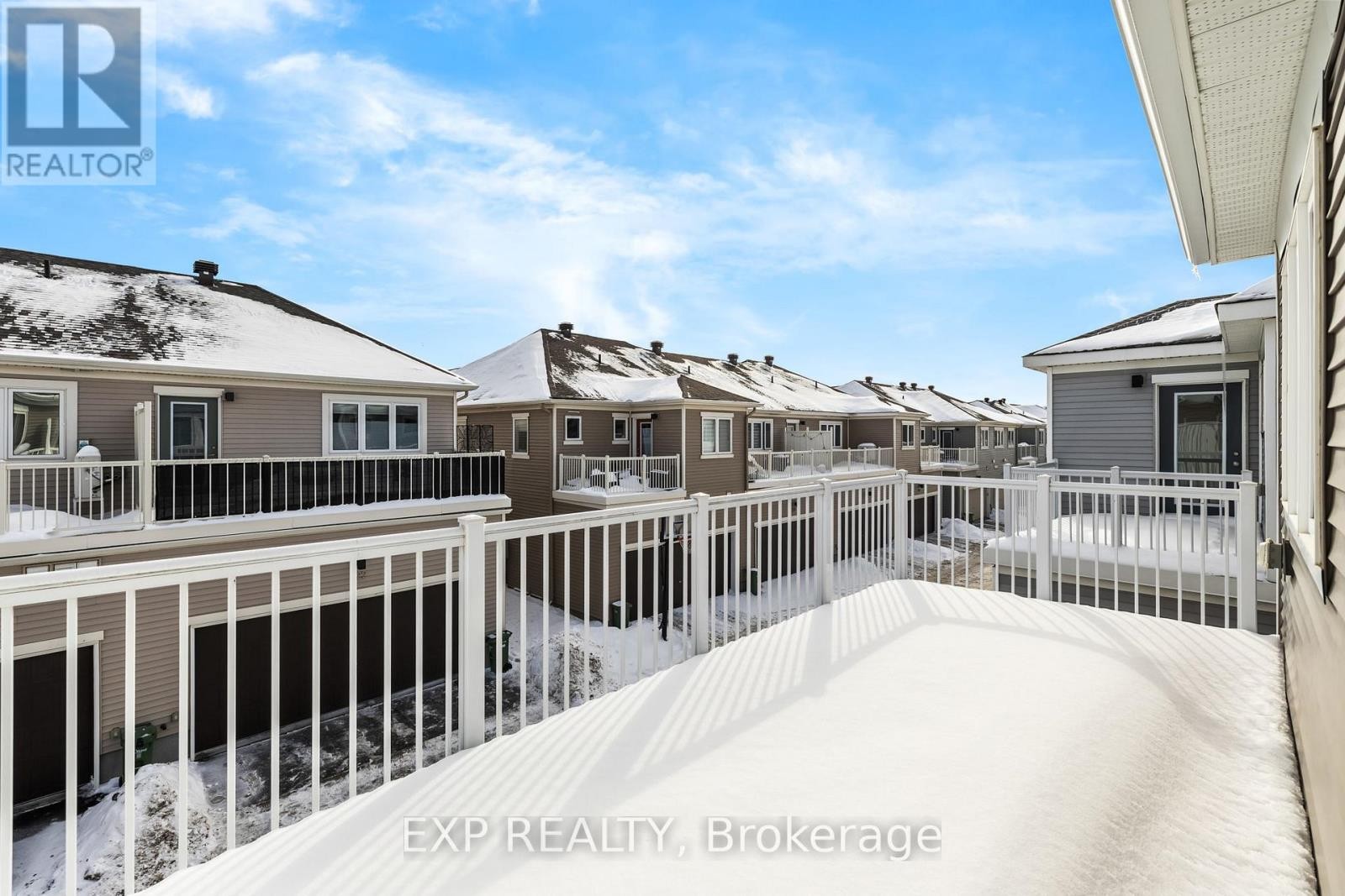 












1074 CHAPMAN MILLS DRIVE

,
Ottawa,




Ontario
K2J6P5

