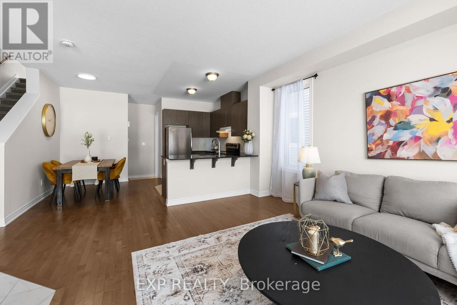 












1074 CHAPMAN MILLS DRIVE

,
Ottawa,




Ontario
K2J6P5

