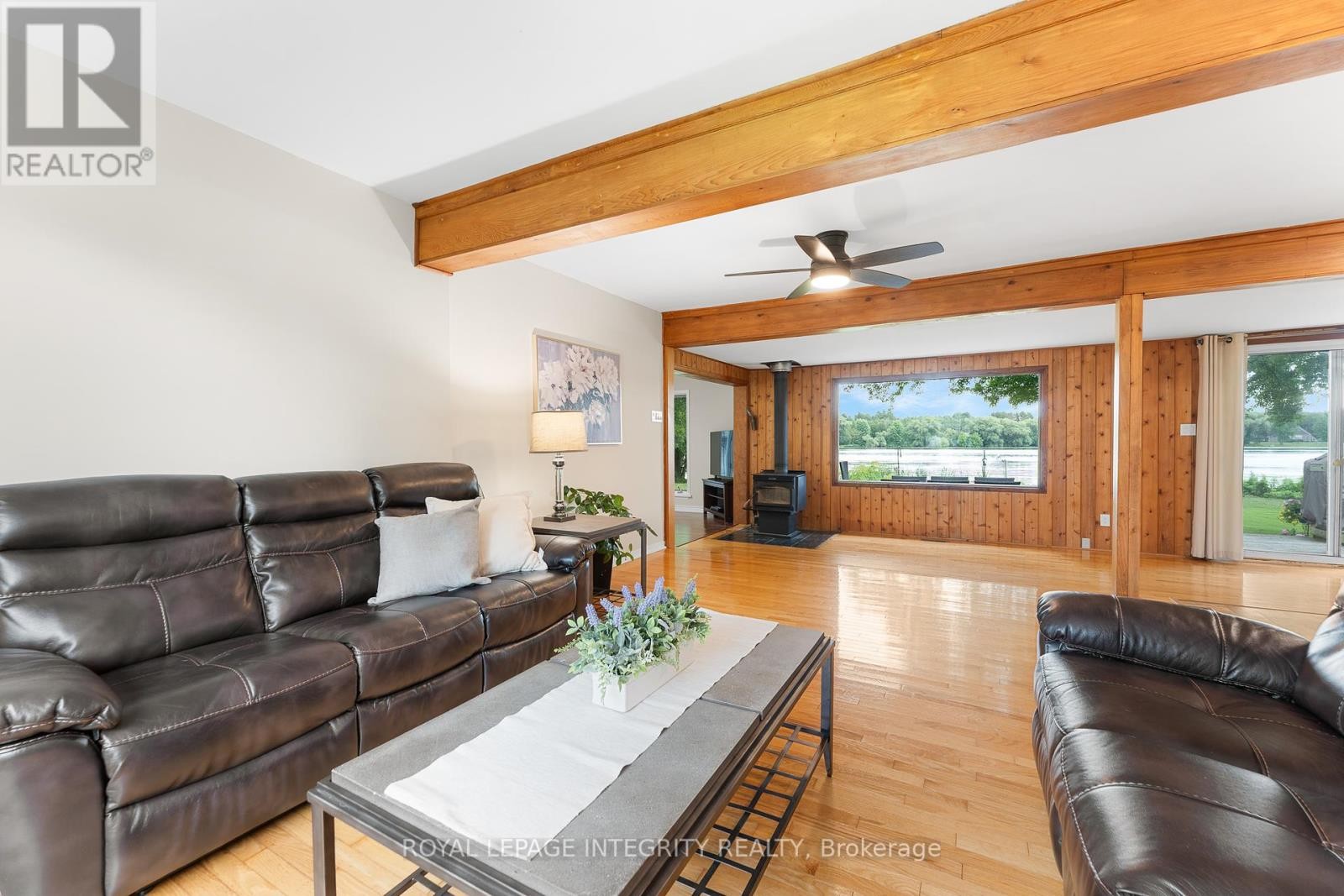 












7403 RIDEAU VALLEY DRIVE S

,
Ottawa,




Ontario
K0A2E0

