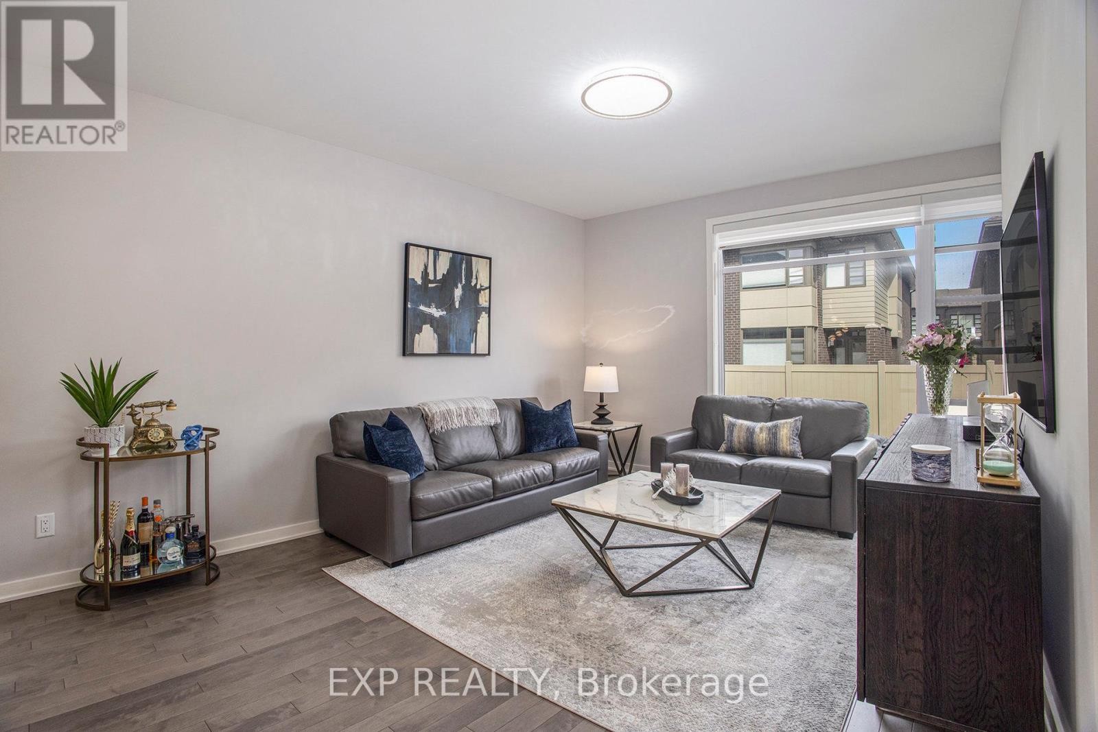 












1022 LUNAR GLOW CRESCENT

,
Ottawa,




Ontario
K4M0J9

