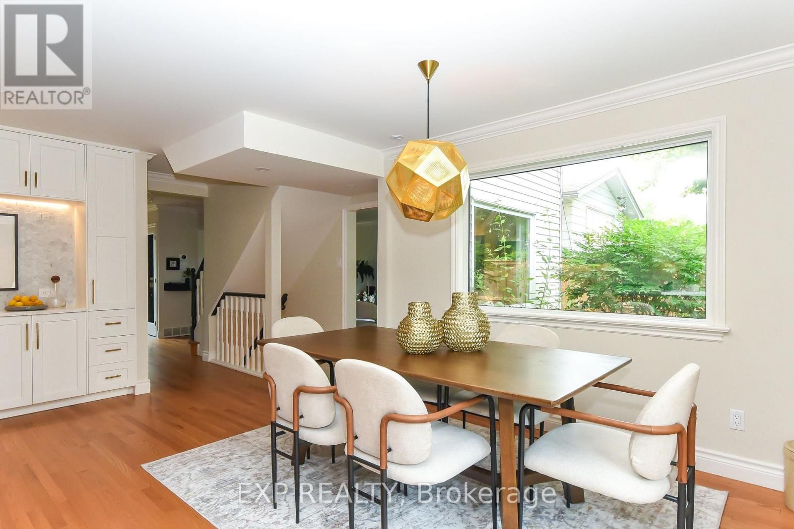 












1866 BEATTIE AVENUE

,
Ottawa,




Ontario
K1H5R8

