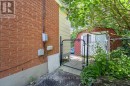 Side Enterance to Unit