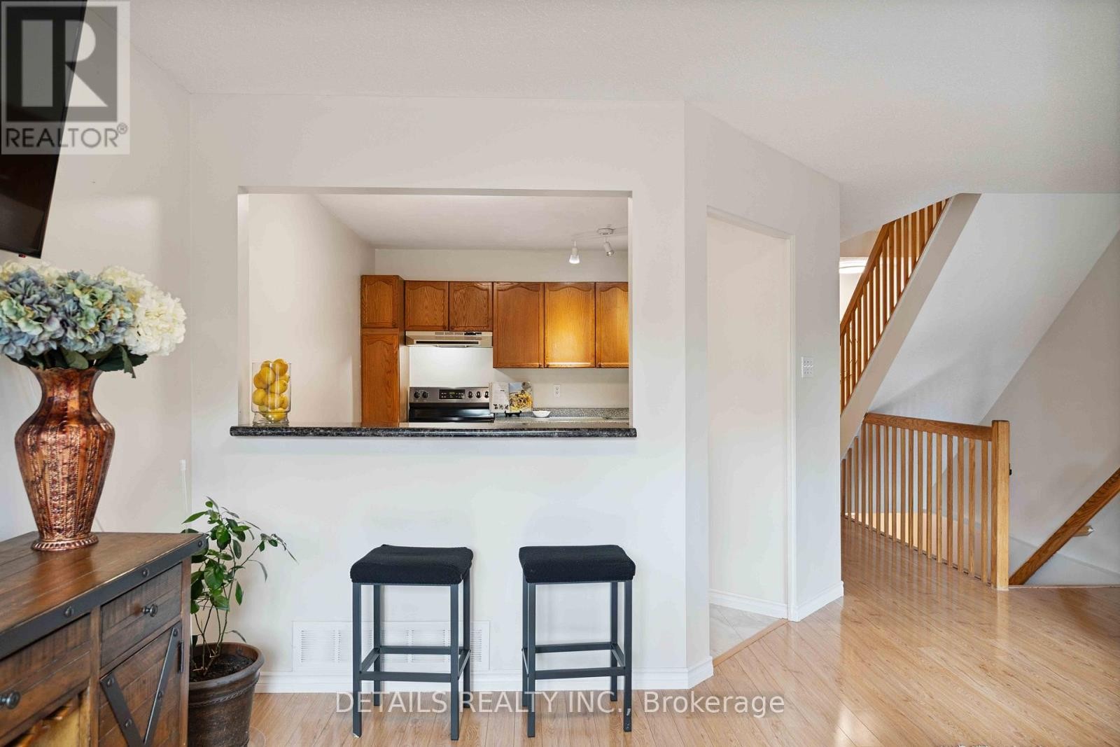 












1537 BRIARFIELD CRESCENT

,
Ottawa,




Ontario
K4A1Z9

