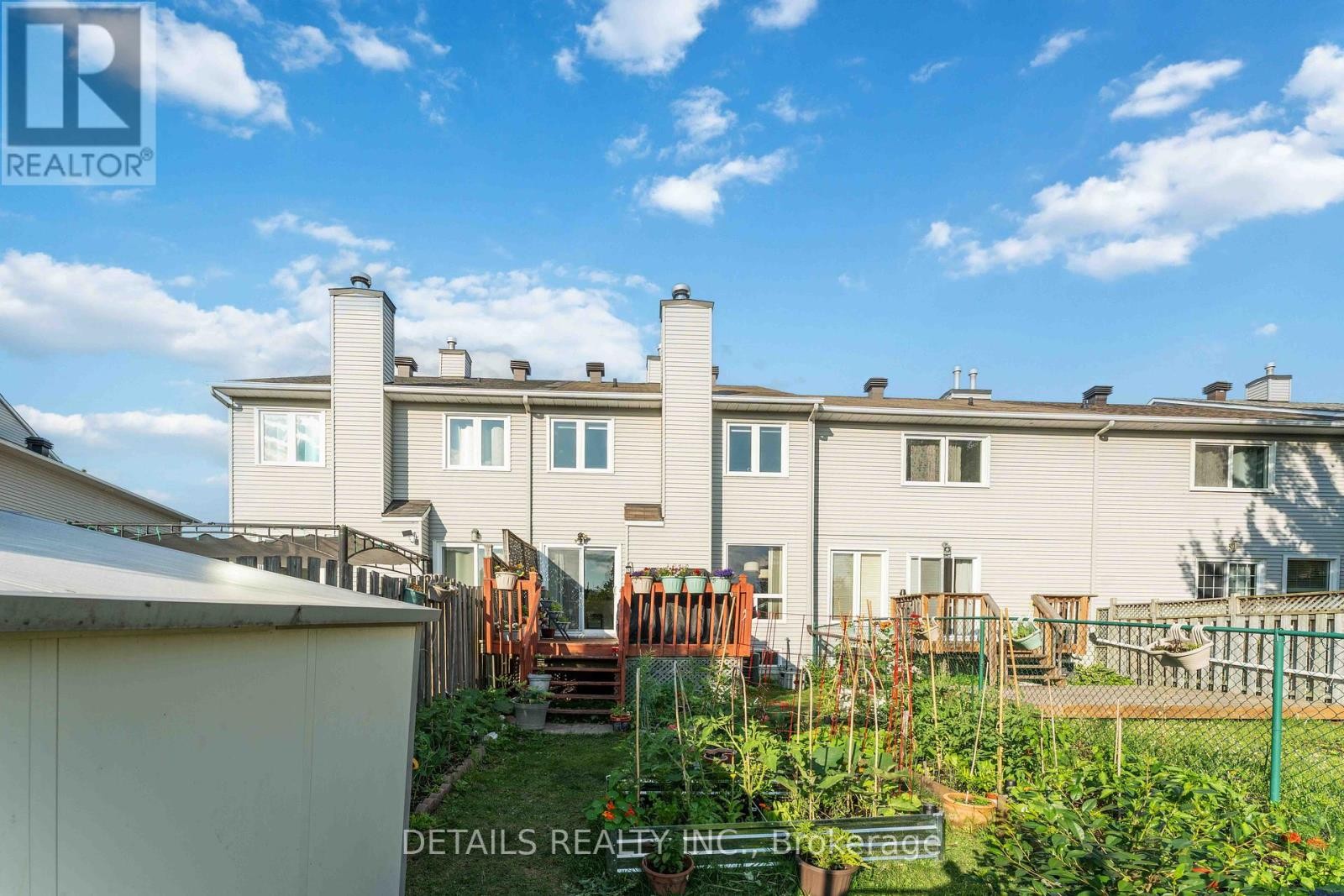 












1537 BRIARFIELD CRESCENT

,
Ottawa,




Ontario
K4A1Z9

