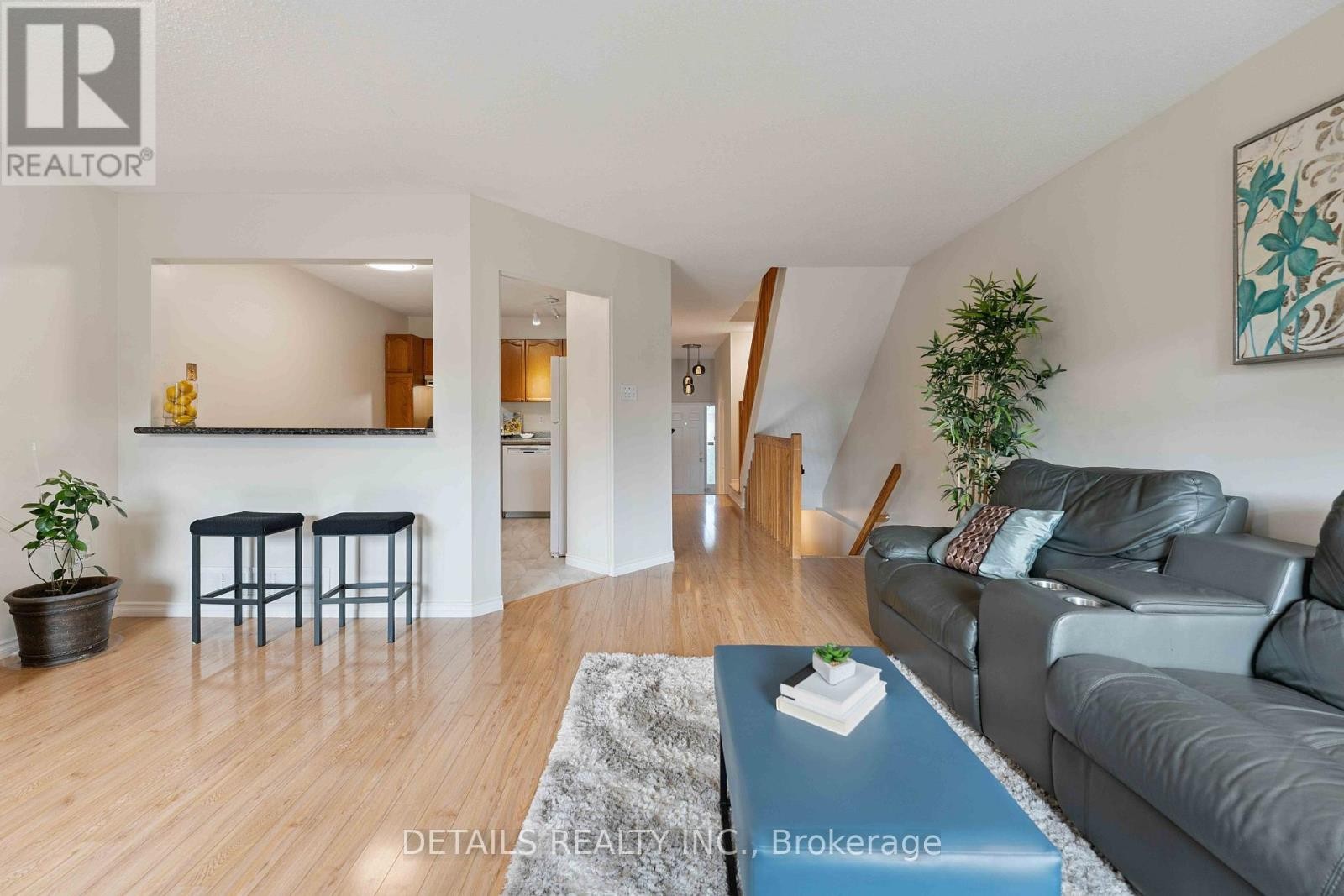 












1537 BRIARFIELD CRESCENT

,
Ottawa,




Ontario
K4A1Z9

