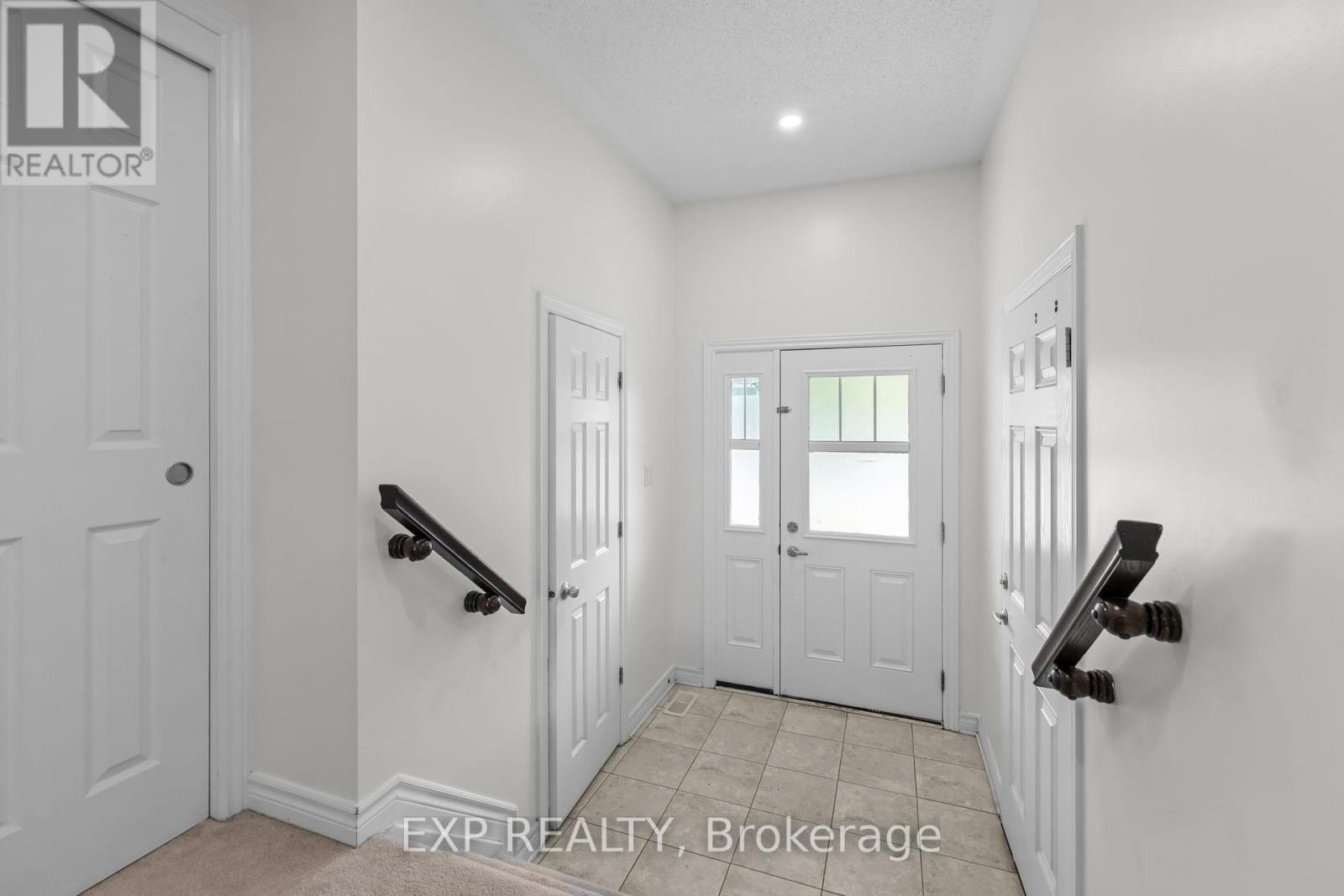 












213 MANCINI WAY

,
Ottawa,




Ontario
K2J3V1

