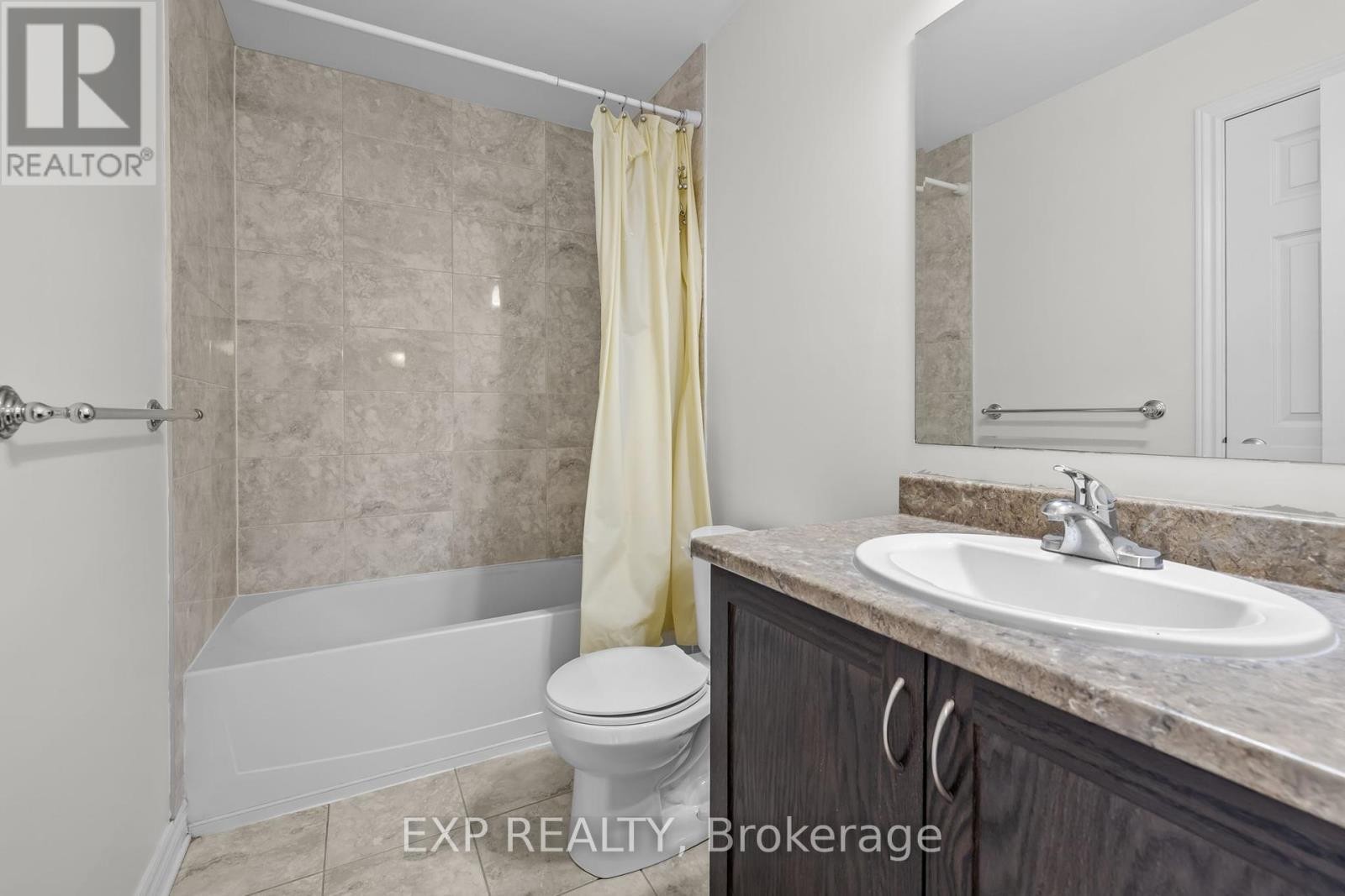 












213 MANCINI WAY

,
Ottawa,




Ontario
K2J3V1

