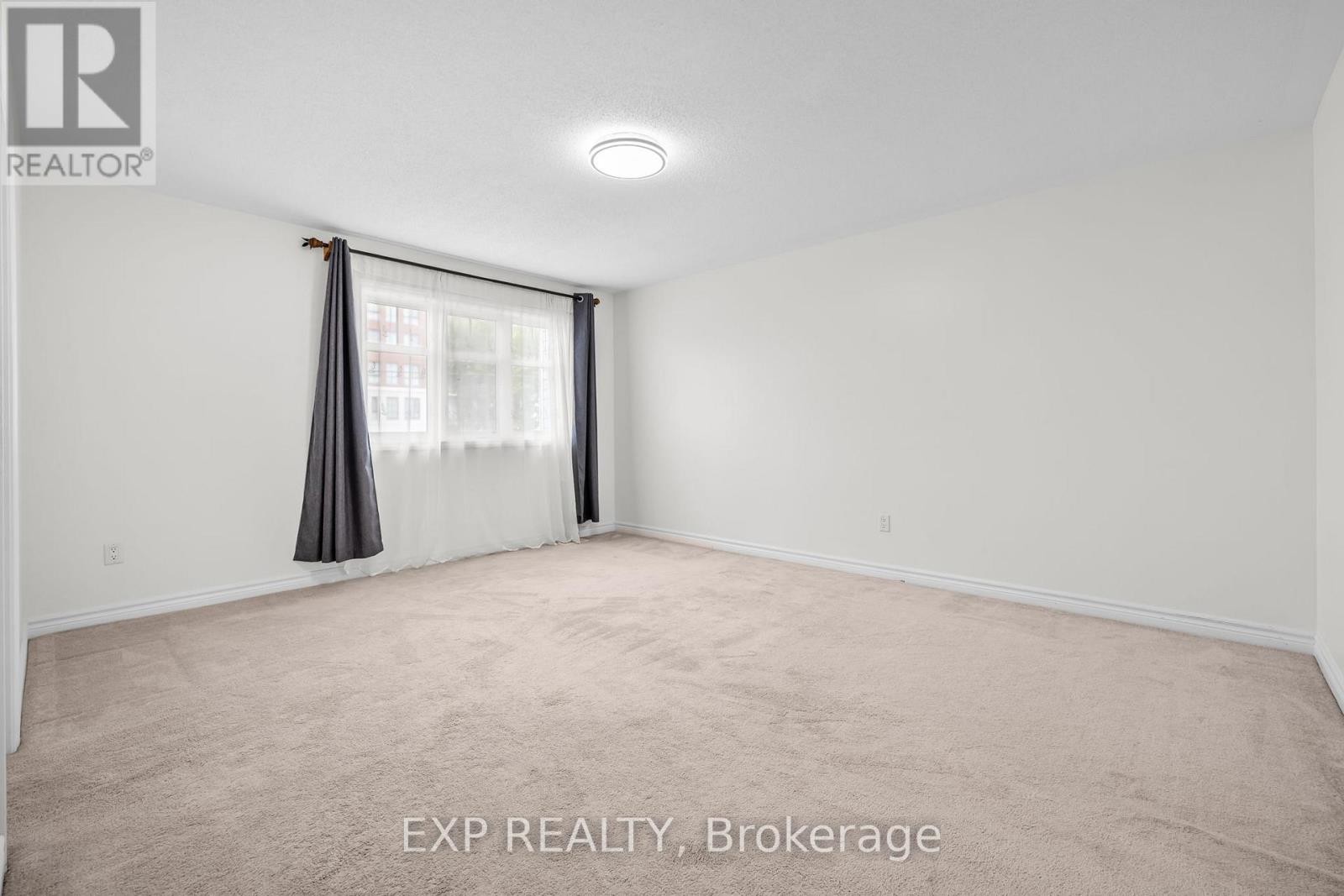 












213 MANCINI WAY

,
Ottawa,




Ontario
K2J3V1

