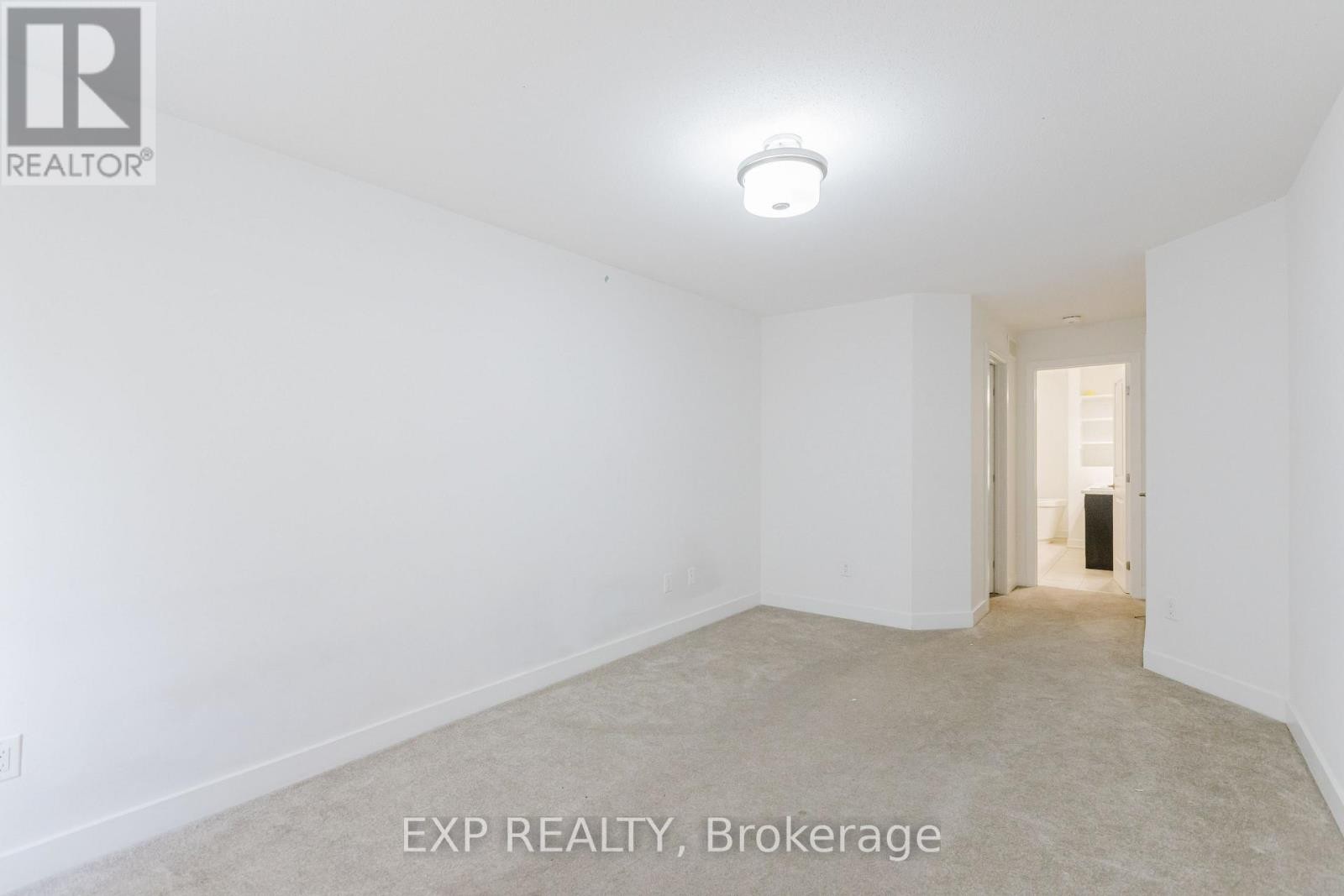 












808 MOCHI CIRCLE

,
Ottawa,




Ontario
K2J6Y9

