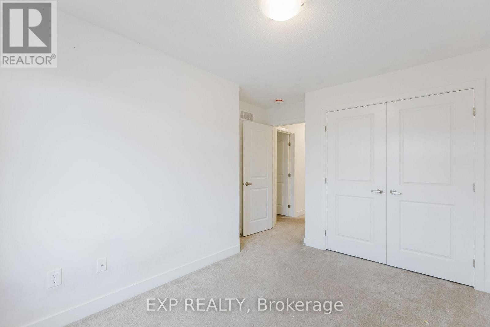 












808 MOCHI CIRCLE

,
Ottawa,




Ontario
K2J6Y9

