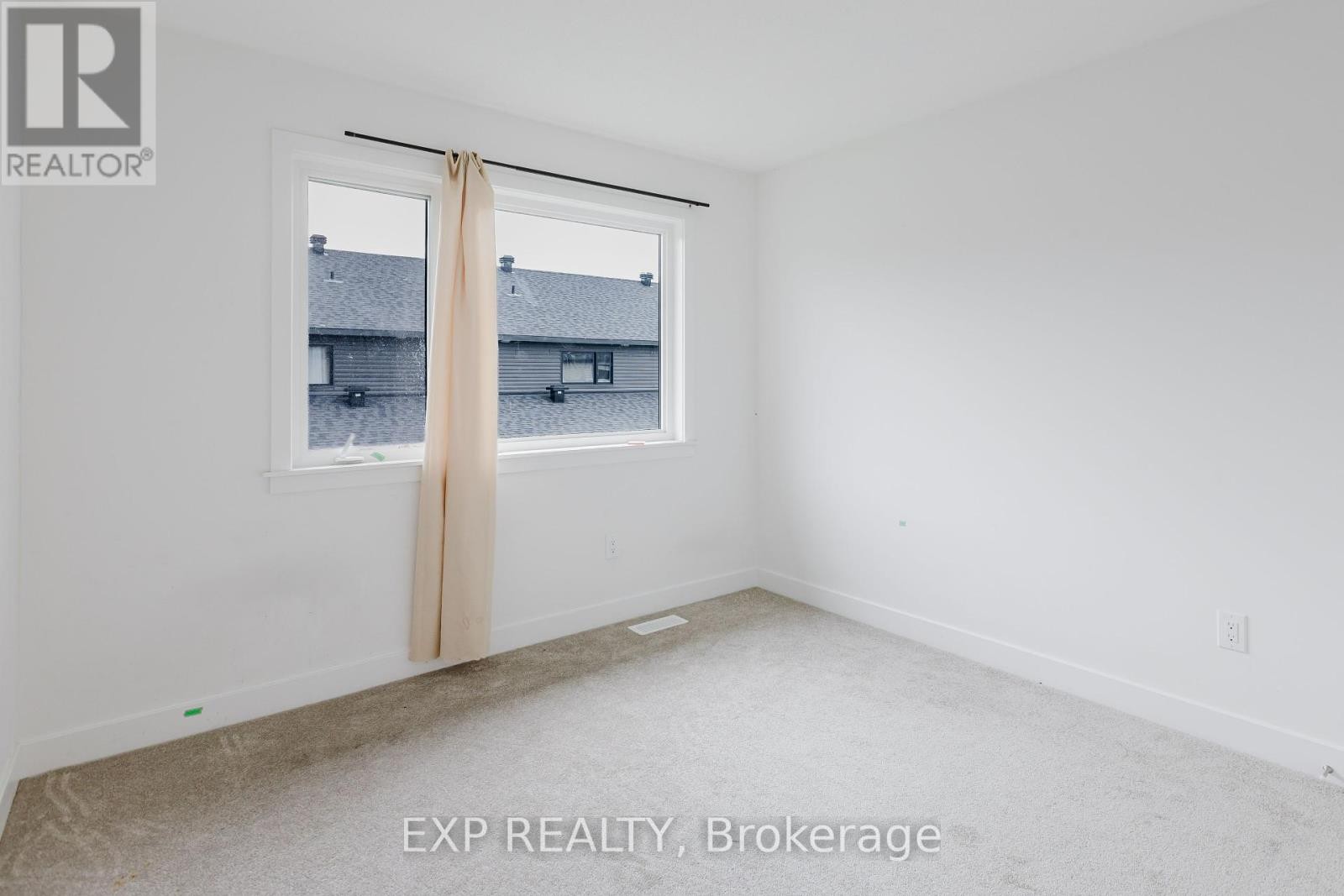 












808 MOCHI CIRCLE

,
Ottawa,




Ontario
K2J6Y9

