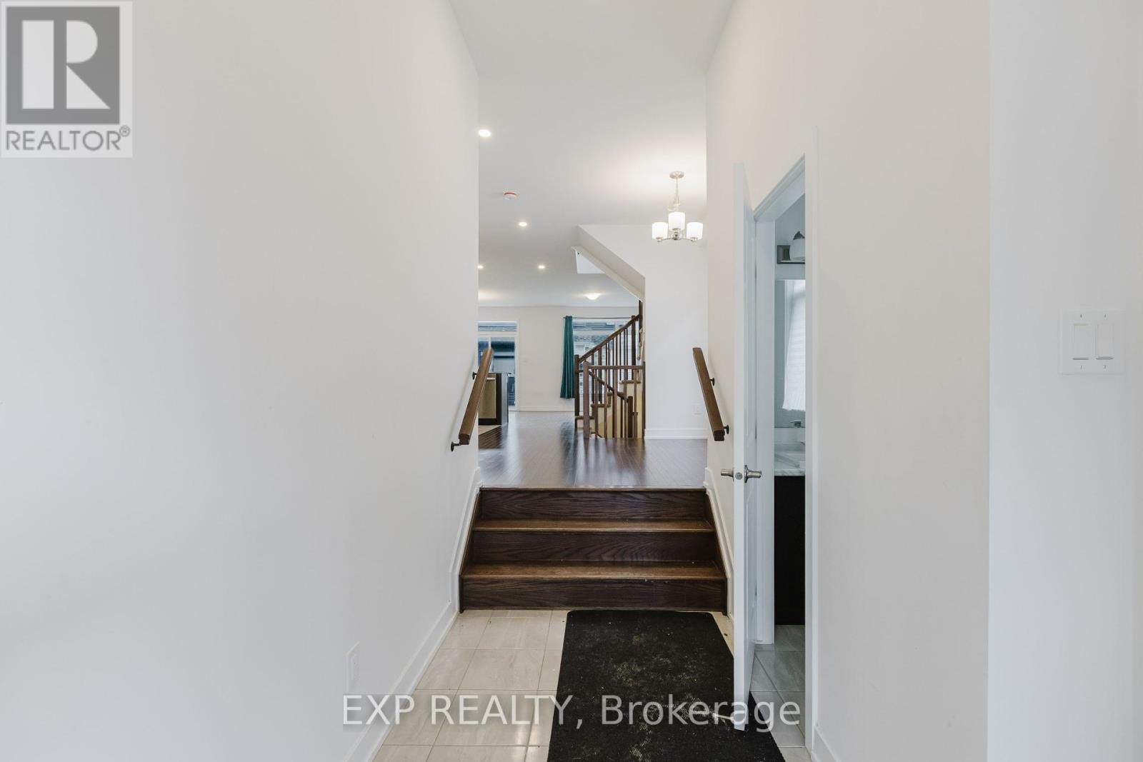 












808 MOCHI CIRCLE

,
Ottawa,




Ontario
K2J6Y9

