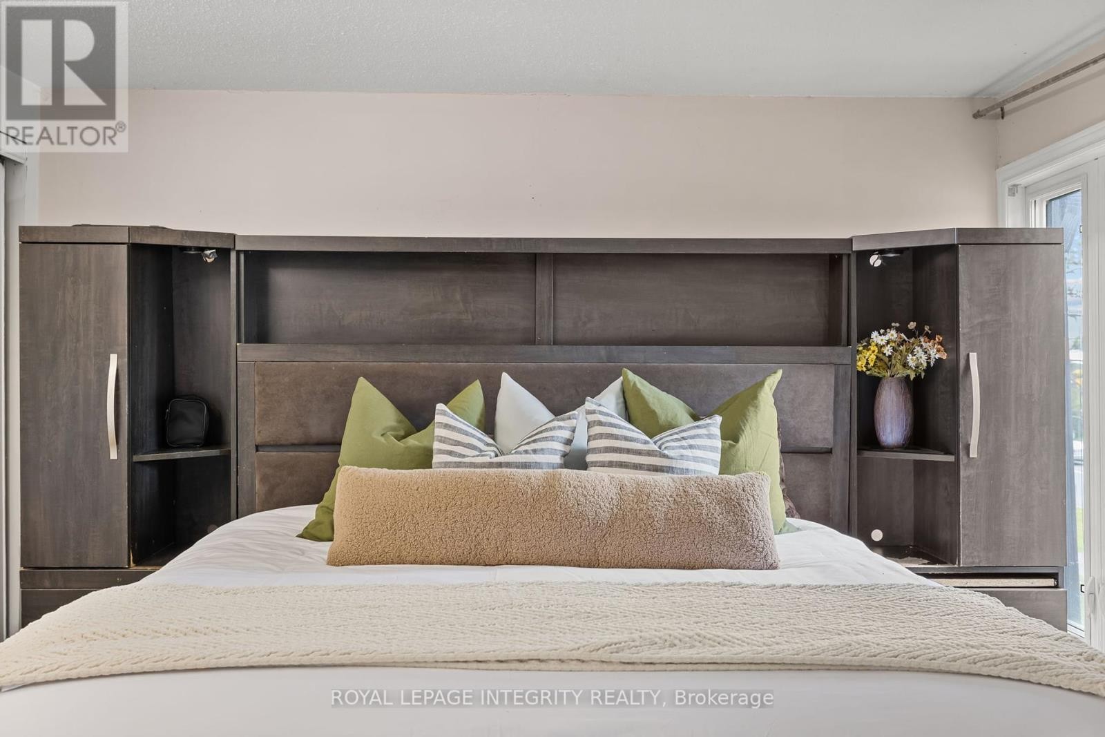 












3485 MCCARTHY ROAD

,
Ottawa,




Ontario
K1V8Z9

