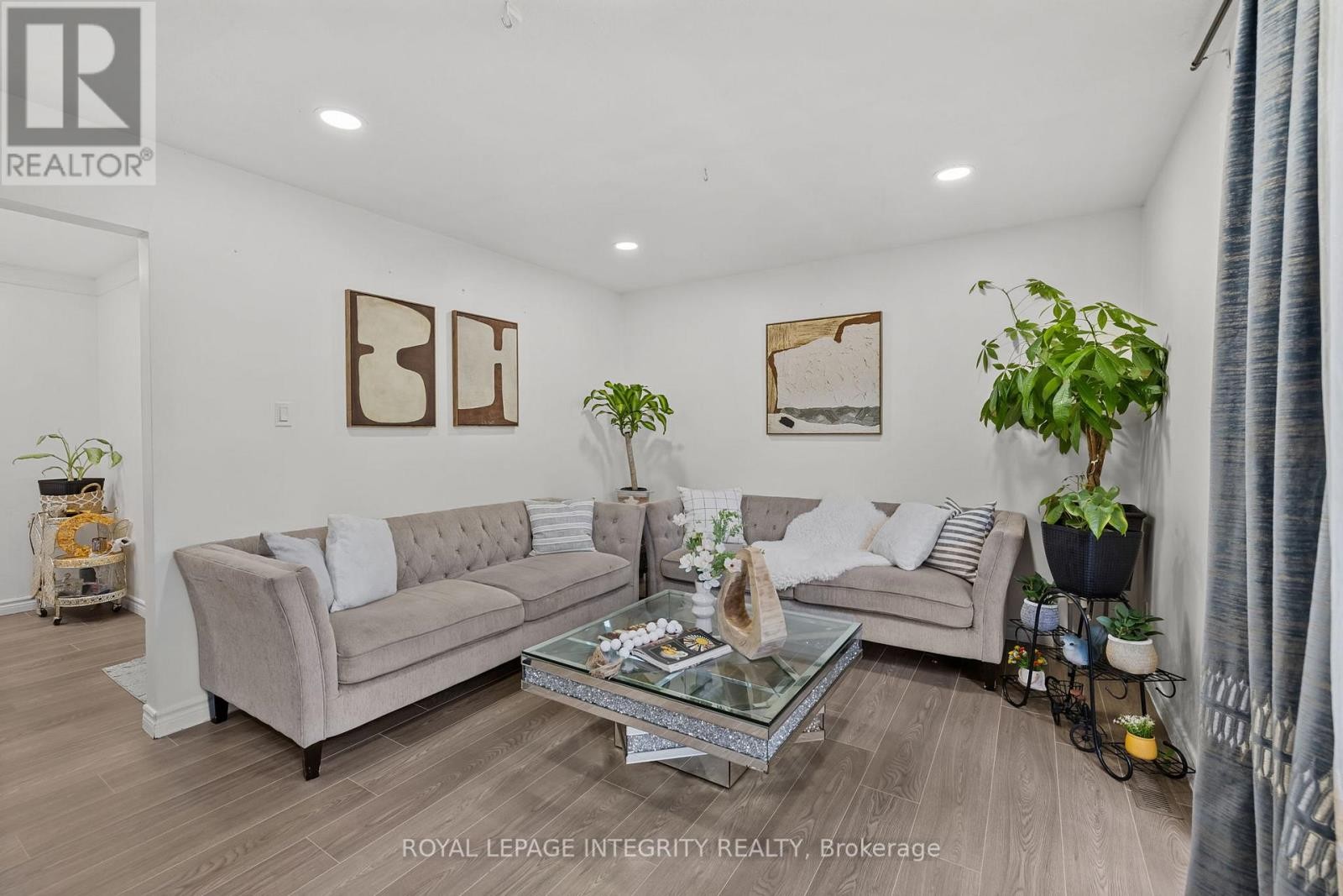 












3485 MCCARTHY ROAD

,
Ottawa,




Ontario
K1V8Z9

