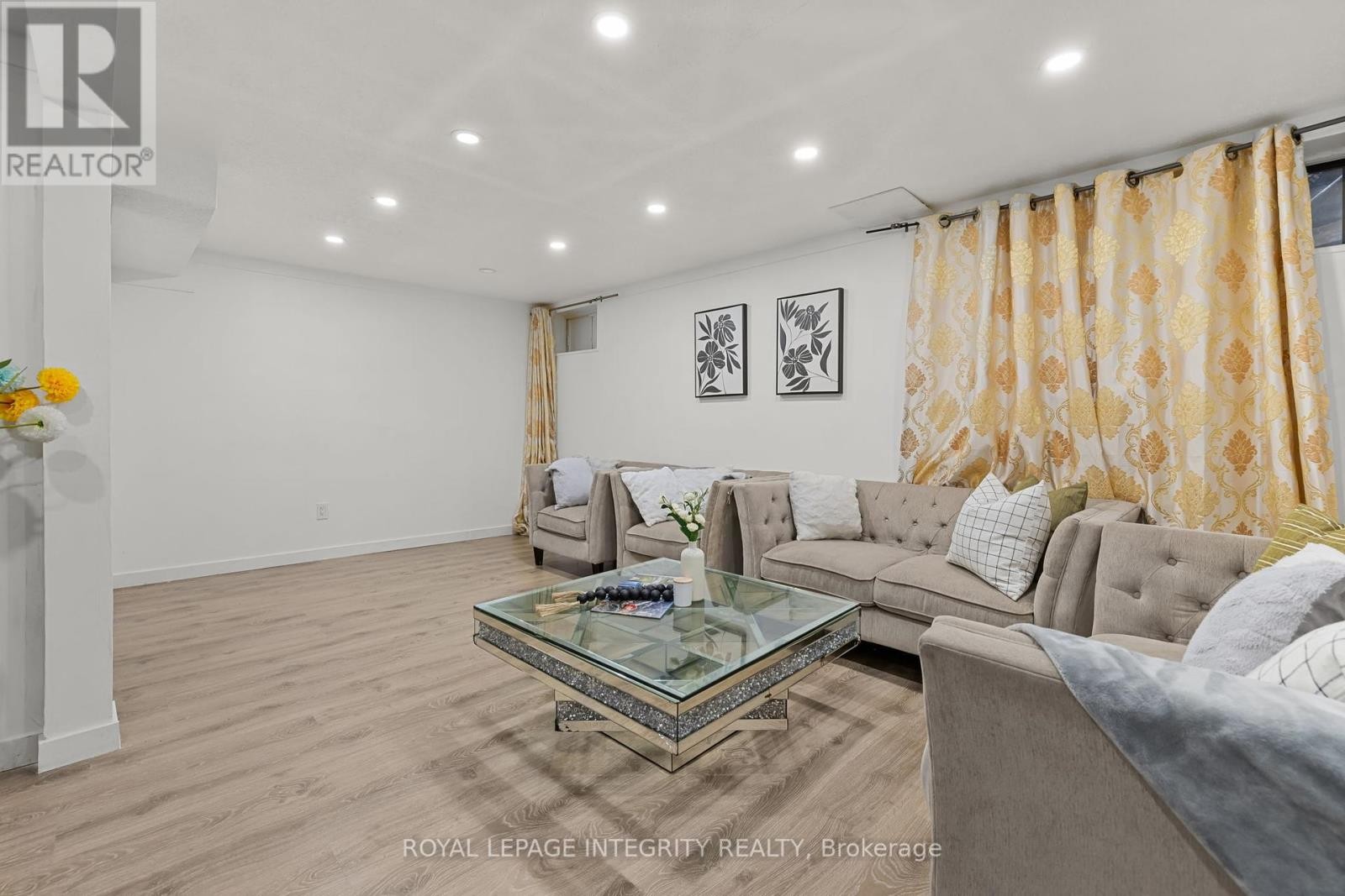 












3485 MCCARTHY ROAD

,
Ottawa,




Ontario
K1V8Z9

