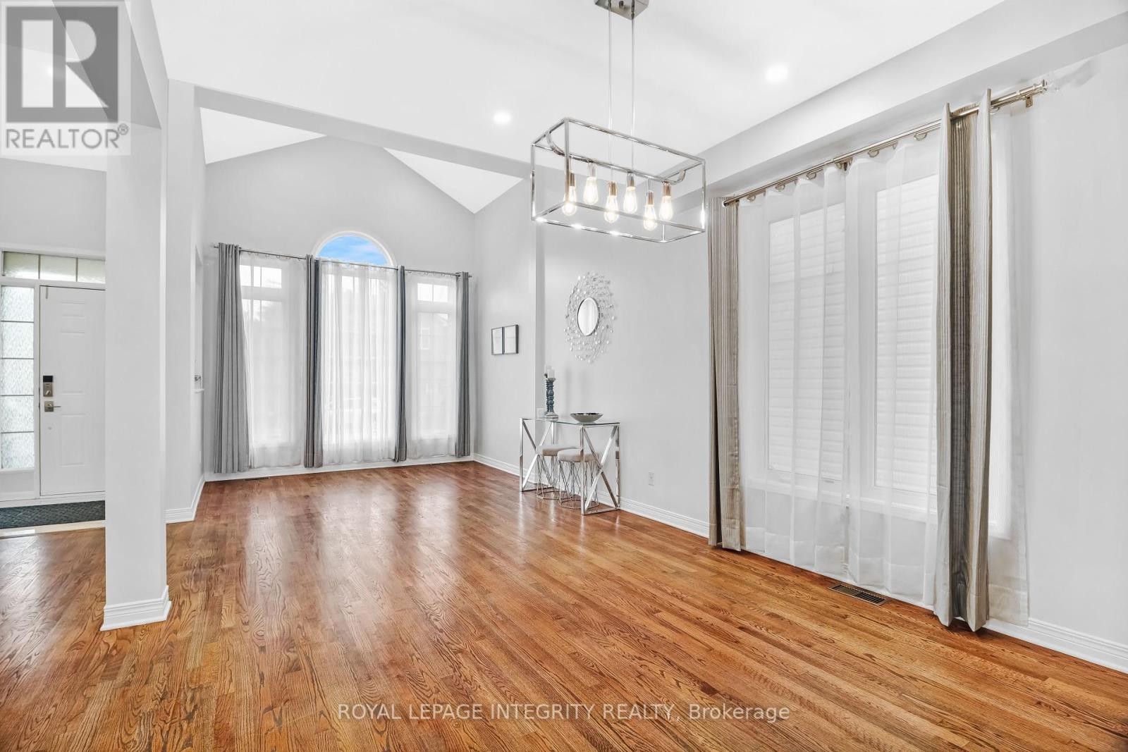 












173 LAMPLIGHTERS DRIVE

,
Ottawa,




Ontario
K2J0K9

