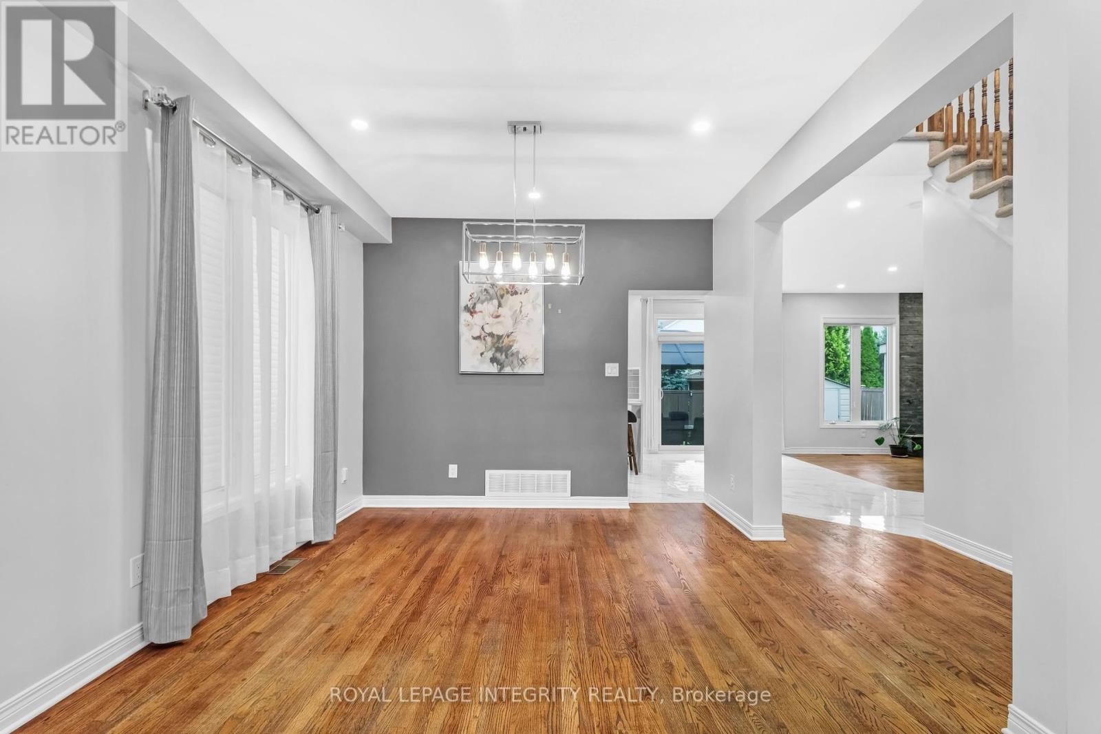 












173 LAMPLIGHTERS DRIVE

,
Ottawa,




Ontario
K2J0K9

