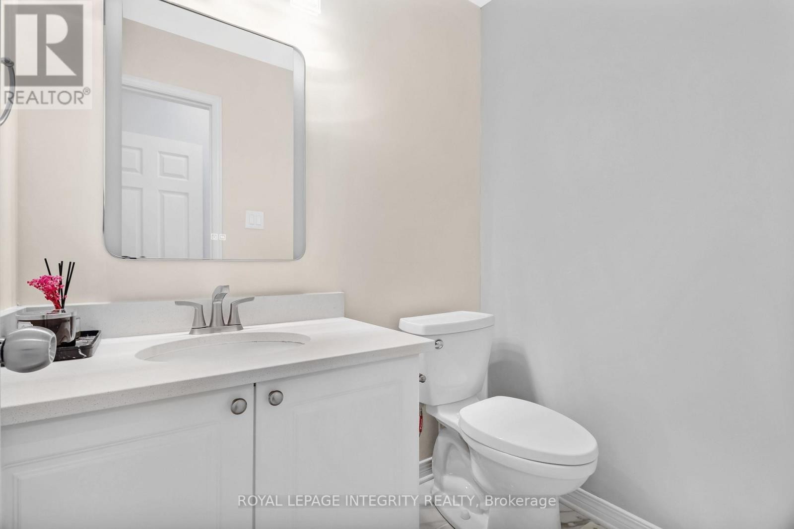 












173 LAMPLIGHTERS DRIVE

,
Ottawa,




Ontario
K2J0K9

