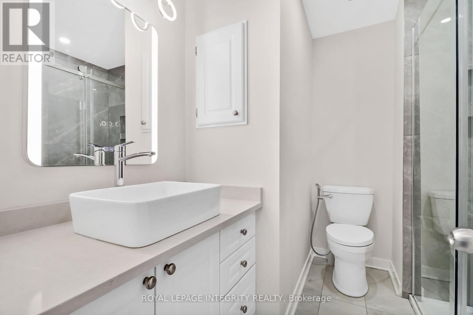 












173 LAMPLIGHTERS DRIVE

,
Ottawa,




Ontario
K2J0K9

