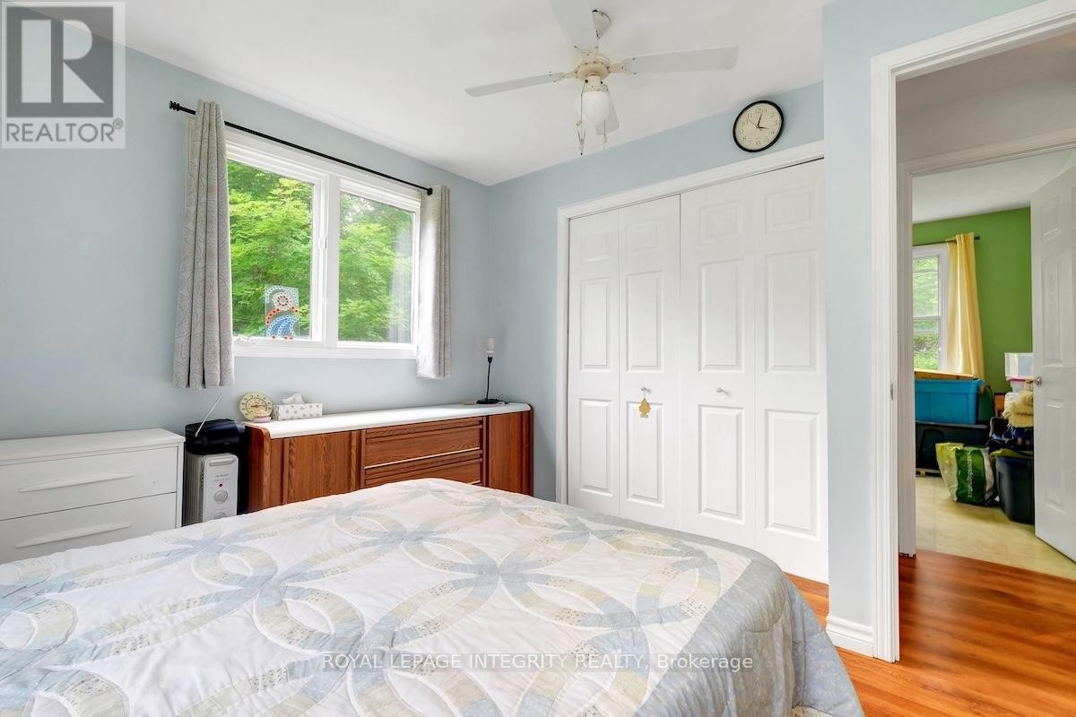 












865 CON 10 CONCESSION

,
Lanark Highlands,




Ontario
K0G1M0

