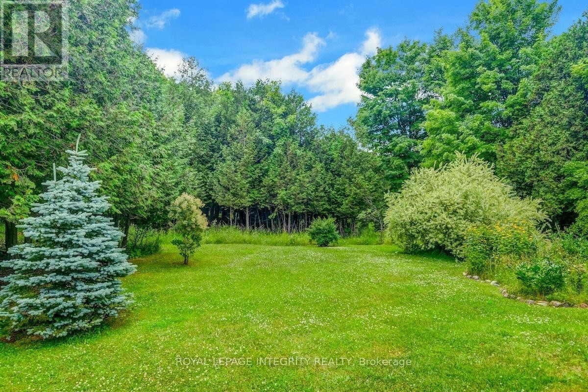 












865 CON 10 CONCESSION

,
Lanark Highlands,




Ontario
K0G1M0

