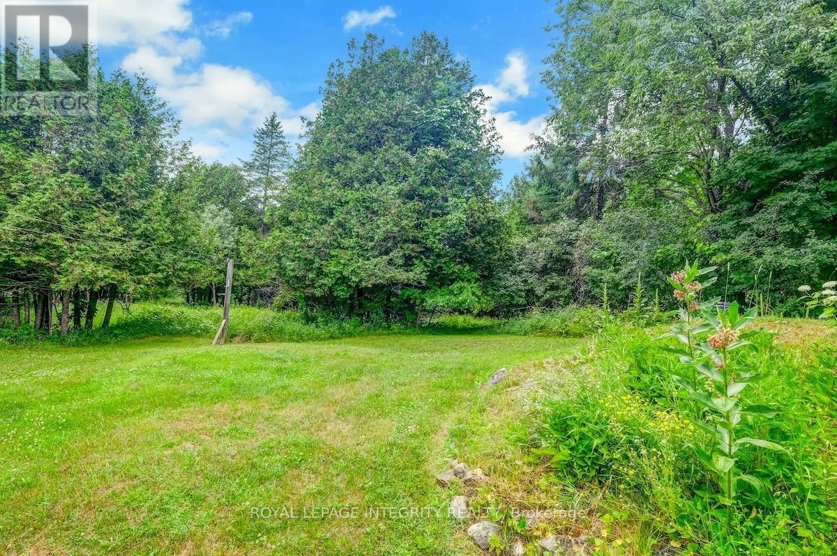 












865 CON 10 CONCESSION

,
Lanark Highlands,




Ontario
K0G1M0

