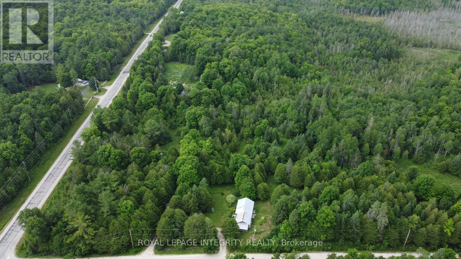 












865 CON 10 CONCESSION

,
Lanark Highlands,




Ontario
K0G1M0

