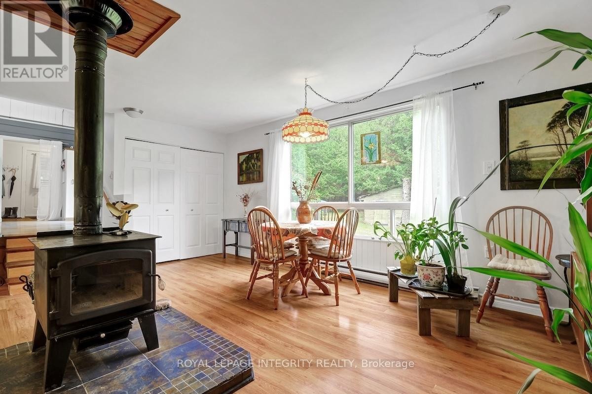 












865 CON 10 CONCESSION

,
Lanark Highlands,




Ontario
K0G1M0

