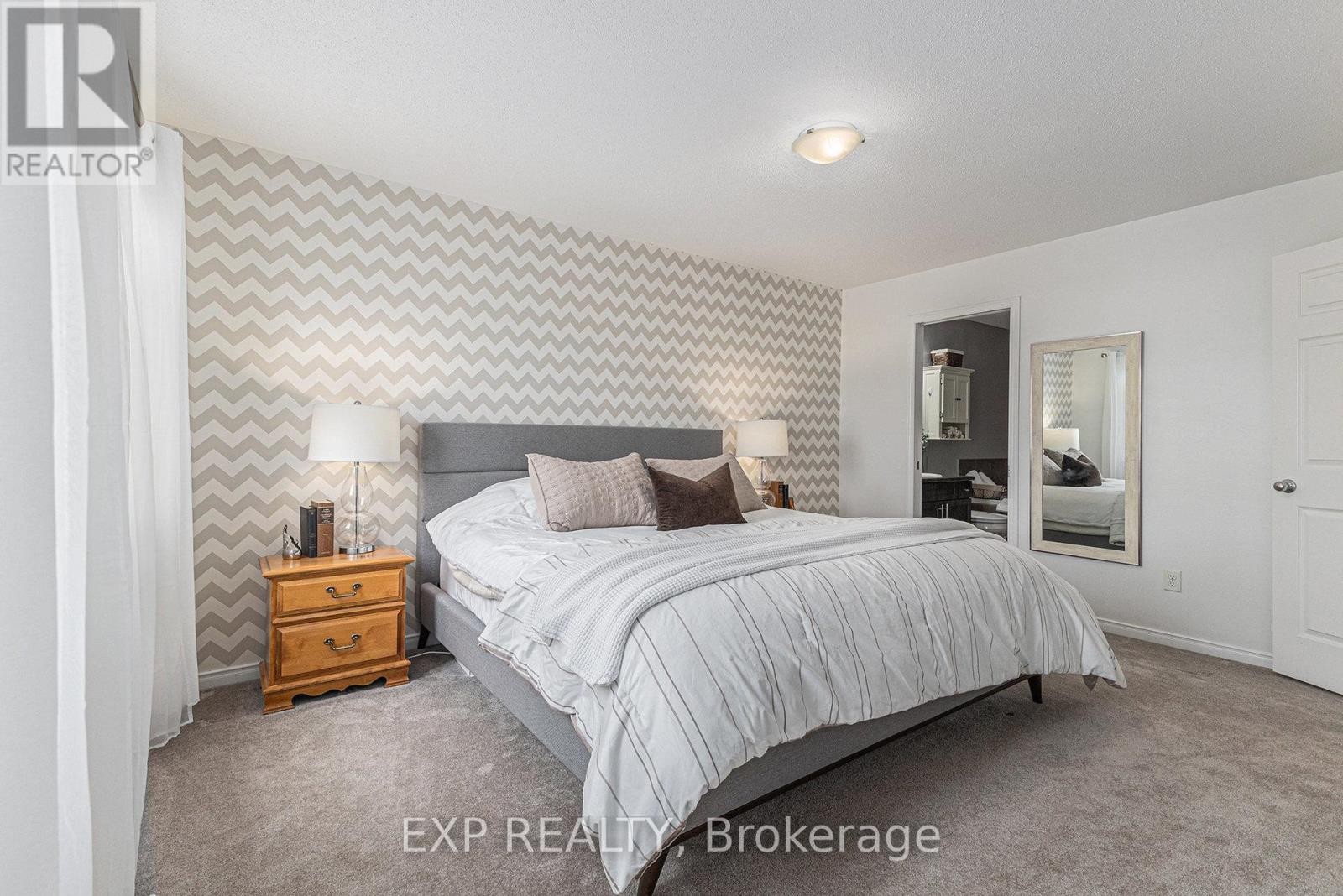 












841 TABARET STREET

,
Ottawa,




Ontario
K2M0E7

