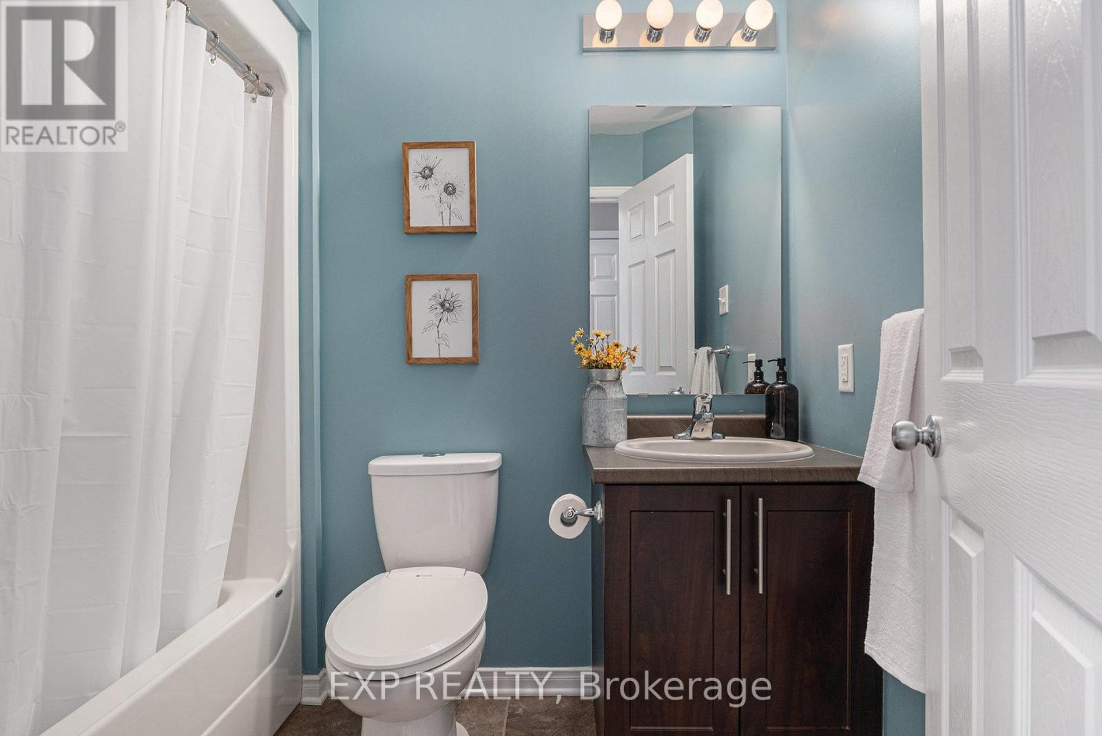 












841 TABARET STREET

,
Ottawa,




Ontario
K2M0E7


