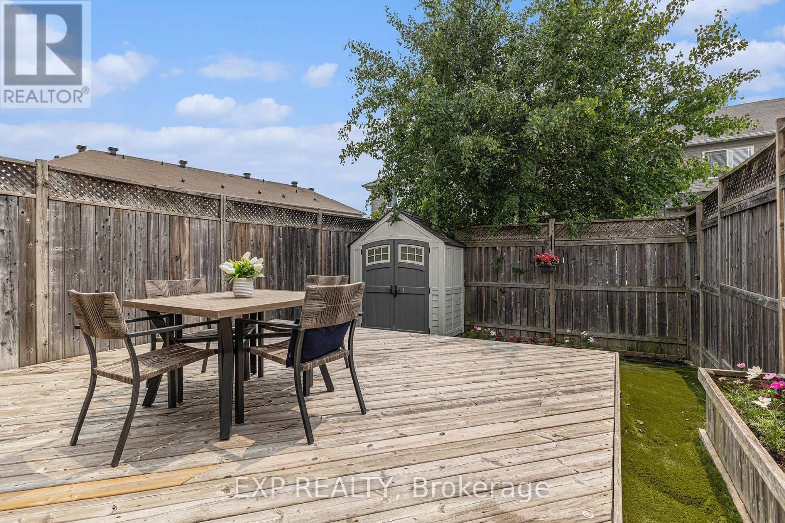












841 TABARET STREET

,
Ottawa,




Ontario
K2M0E7

