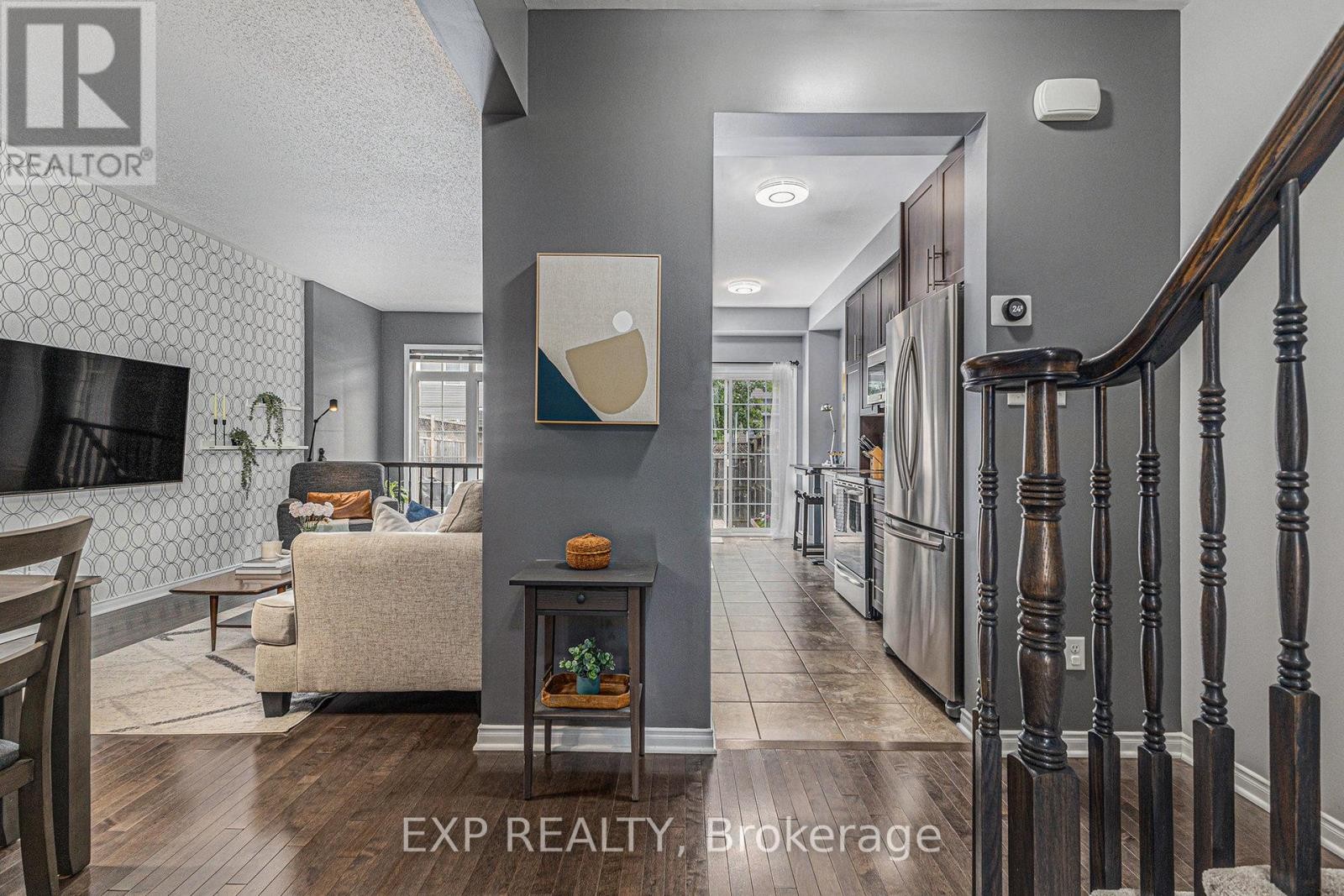 












841 TABARET STREET

,
Ottawa,




Ontario
K2M0E7

