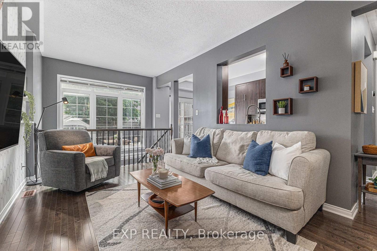 












841 TABARET STREET

,
Ottawa,




Ontario
K2M0E7

