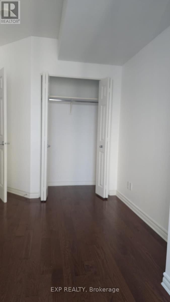












1905 - 234 RIDEAU STREET

,
Ottawa,




Ontario
K1N0A9

