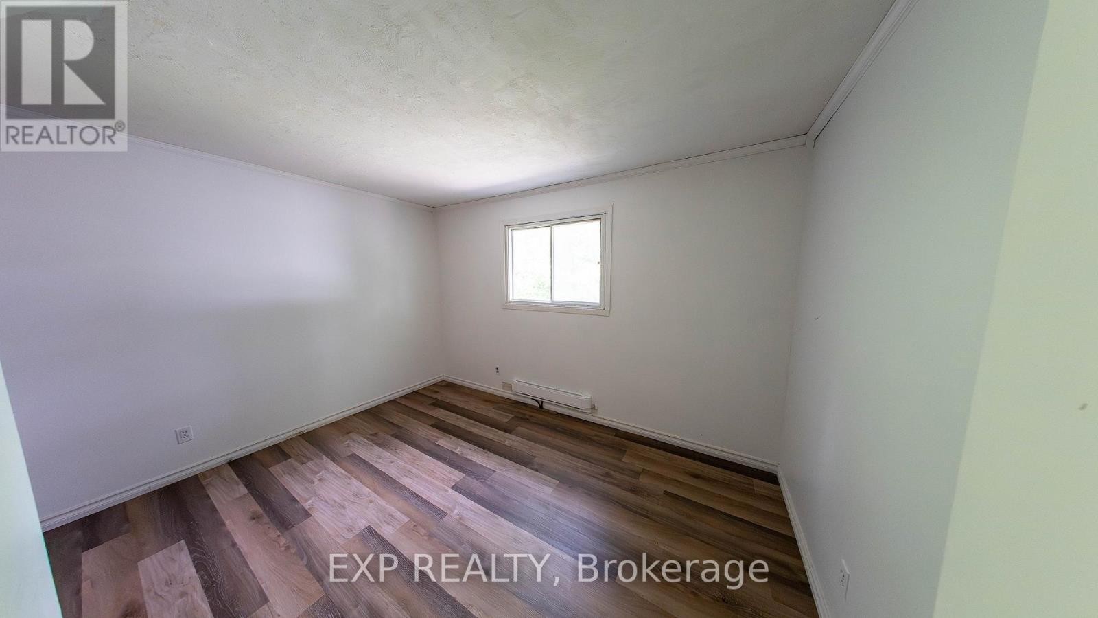 












84 KENYON STREET E

,
North Glengarry,




Ontario
K0C1A0

