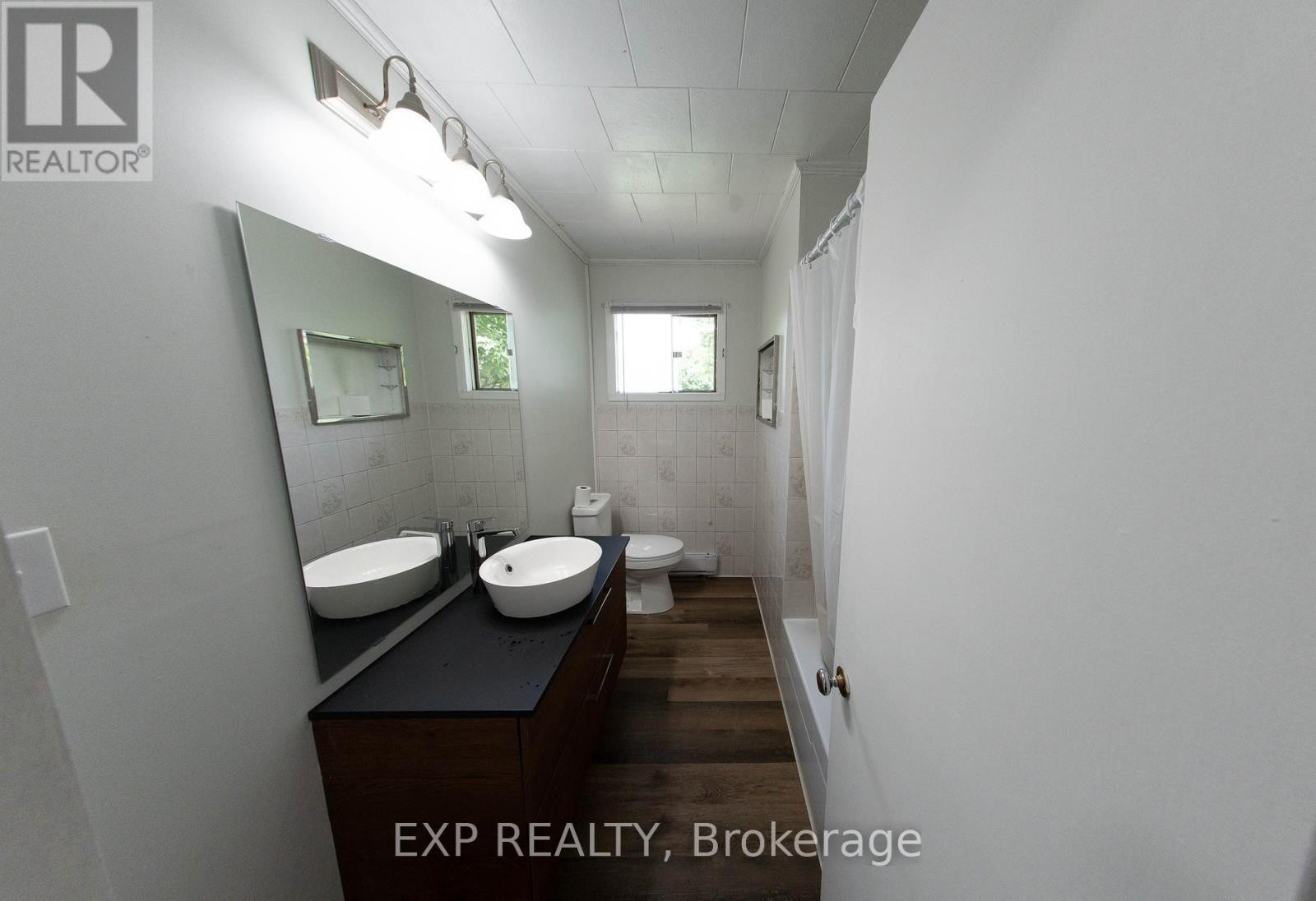 












84 KENYON STREET E

,
North Glengarry,




Ontario
K0C1A0

