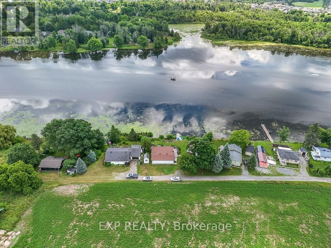 












2986 BEAMAN LANE

,
Ottawa,




Ontario
K0G1J0


