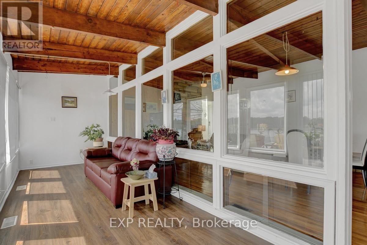 












2986 BEAMAN LANE

,
Ottawa,




Ontario
K0G1J0

