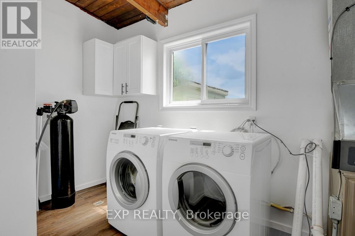 












2986 BEAMAN LANE

,
Ottawa,




Ontario
K0G1J0

